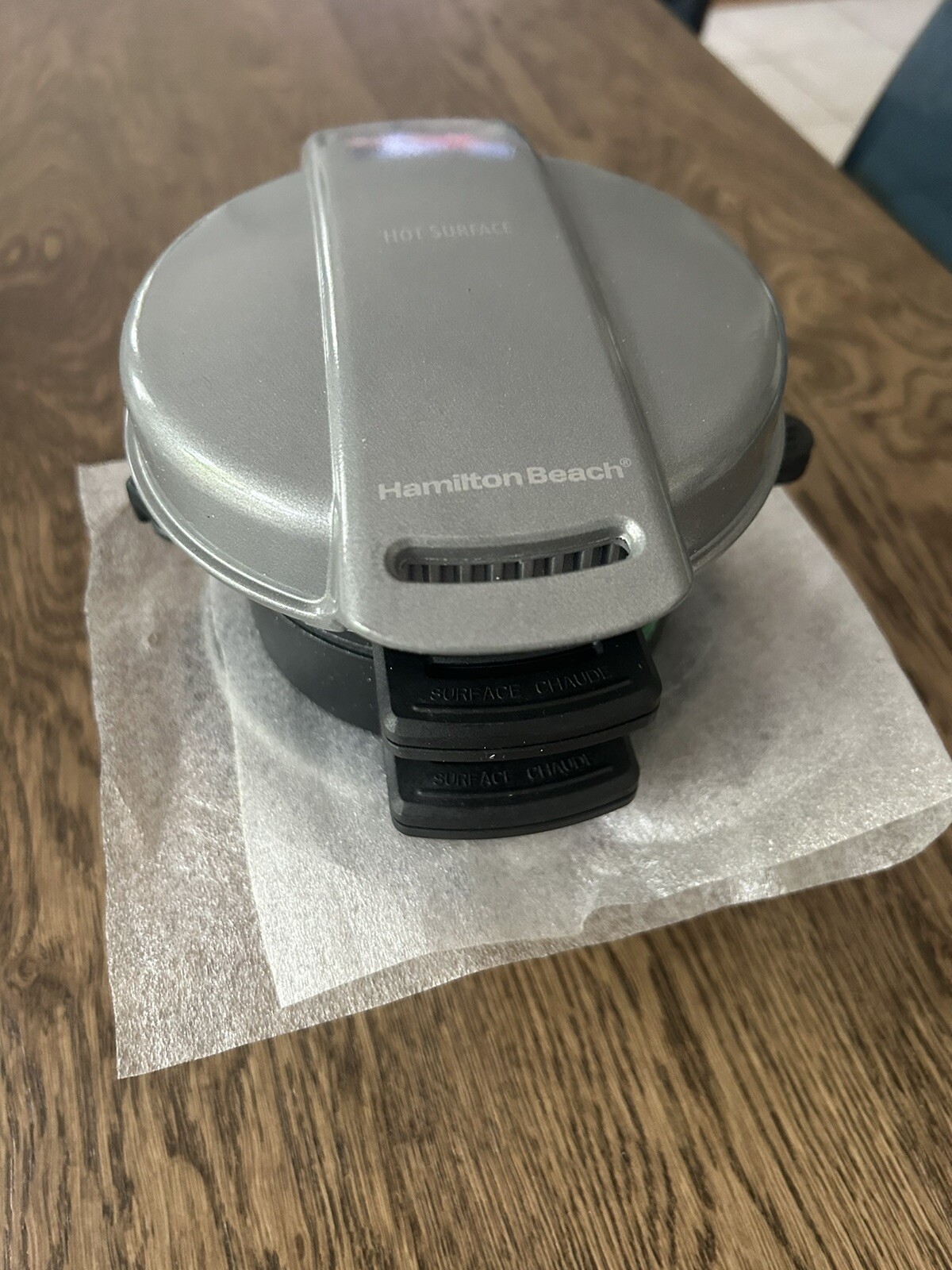 Hamilton Beach 25478 Breakfast Sandwich Maker – Silver
