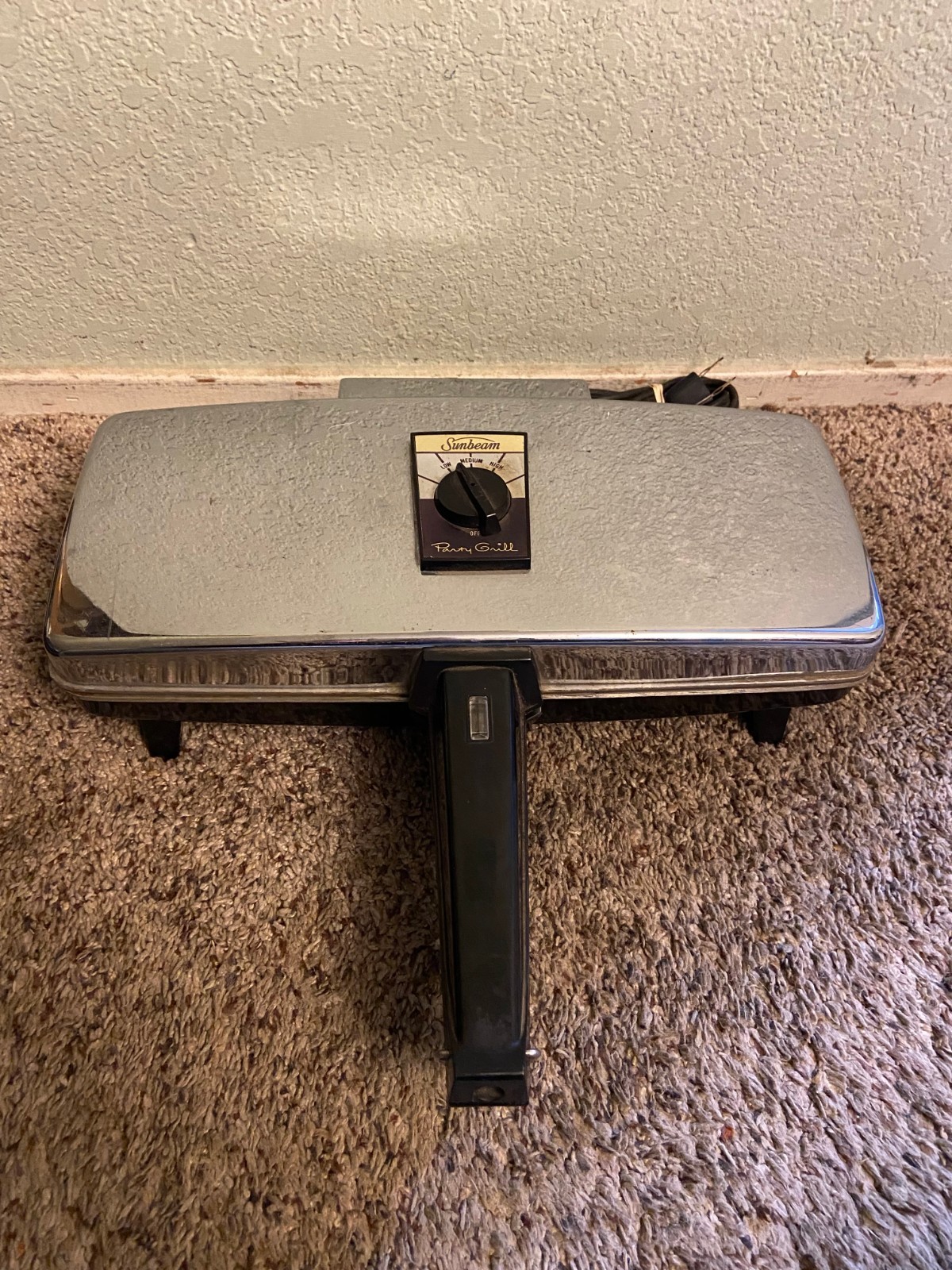 Vintage Sunbeam Party Grill Chrome Sandwich Maker Press Model 870 Tested Working