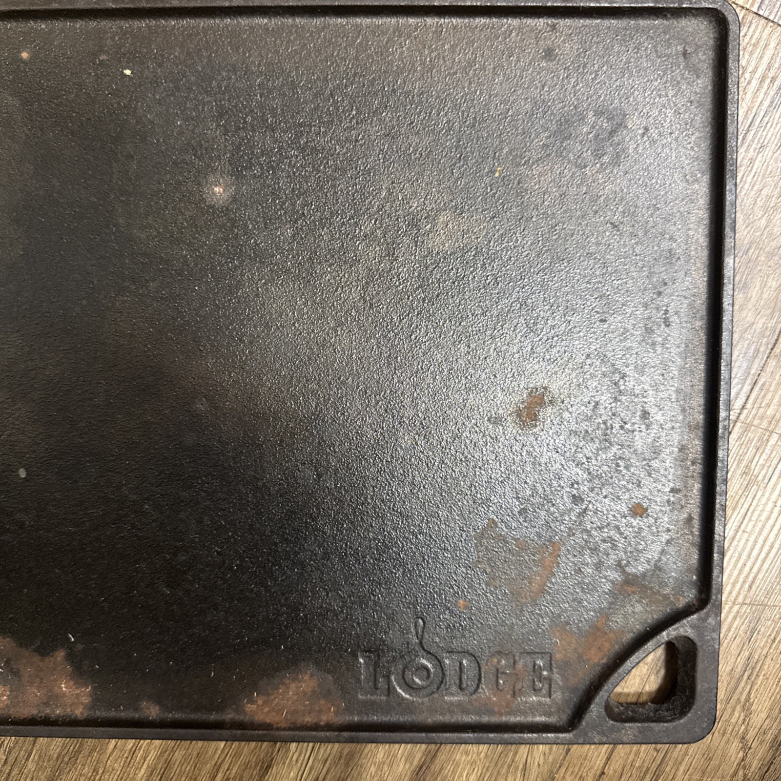 Lodge Logic 2-Sided Cast Iron Griddle 16 1/2 Inch