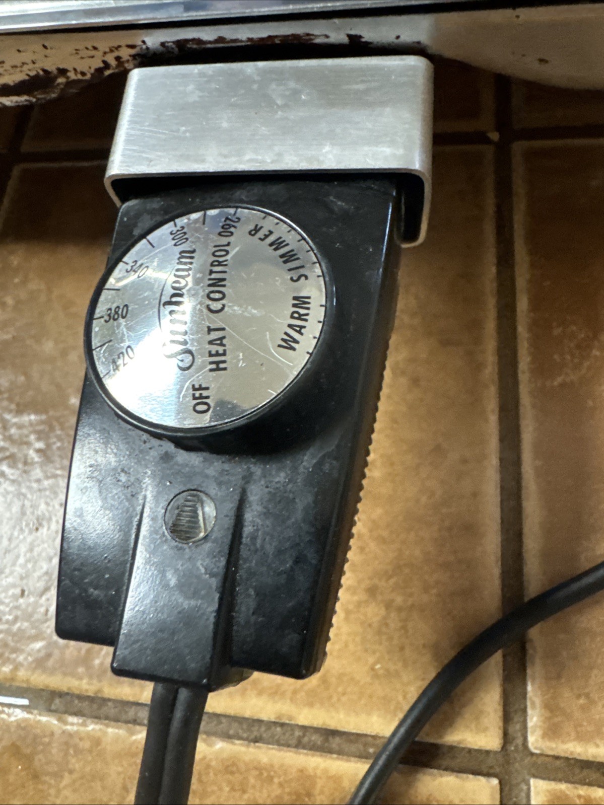 Sunbeam Vintage Automatic Nonstick Electric Griddle TRG With Lid And Power Cord