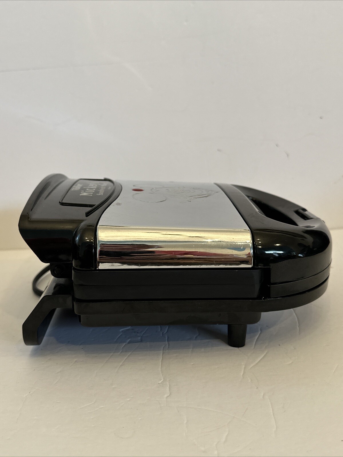VillaWare V5555-03 Mickey’s Sandwich Maker