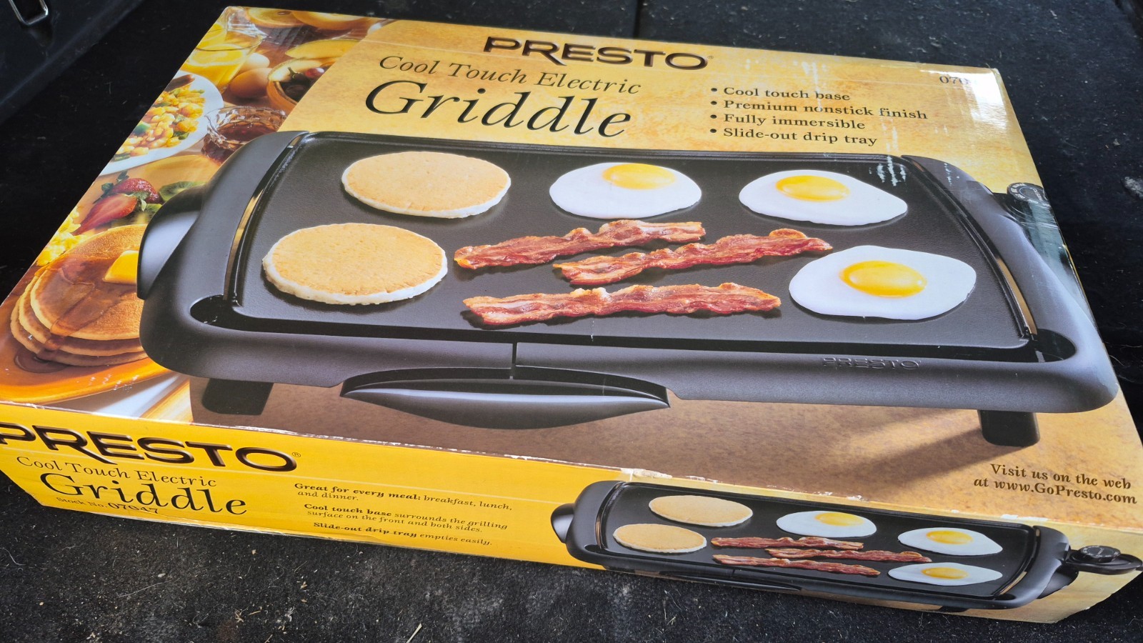 New In Box PRESTO #07047 COOL TOUCH ELECTRIC GRIDDLE 22-Inch Nonstick Black US