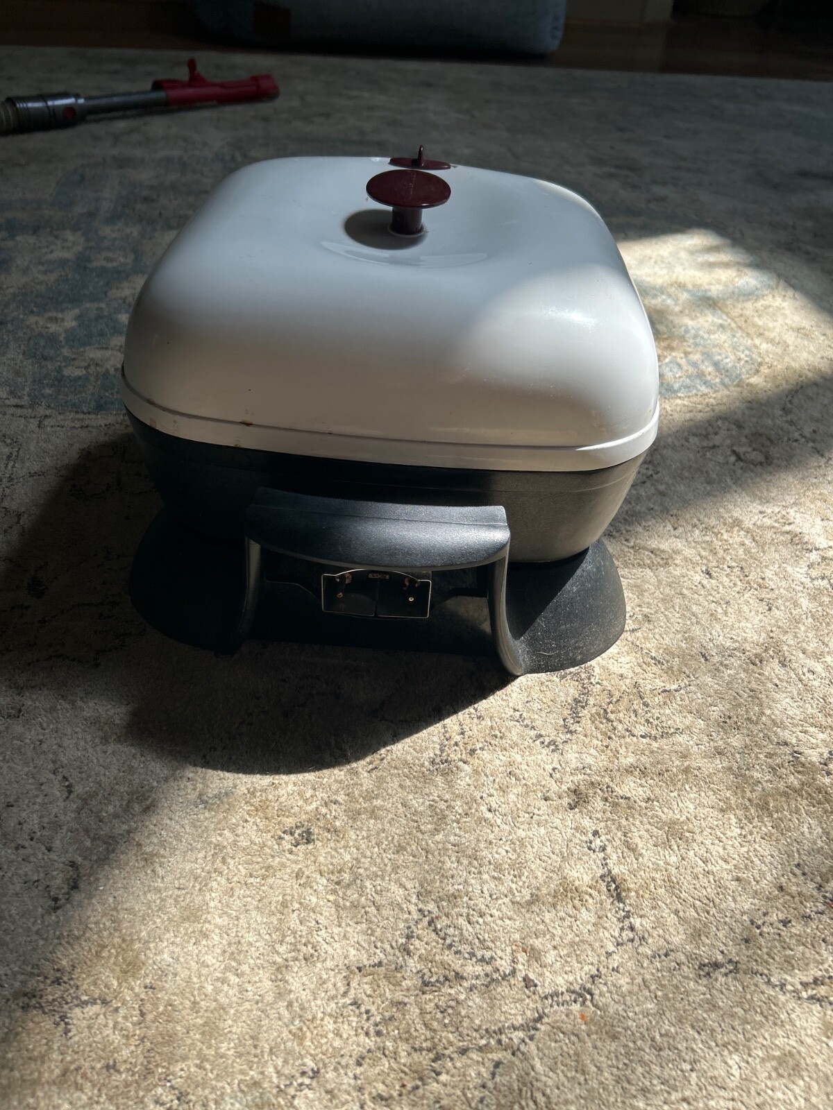 Black and Decker Vintage Electric Grill Roaster With Cord