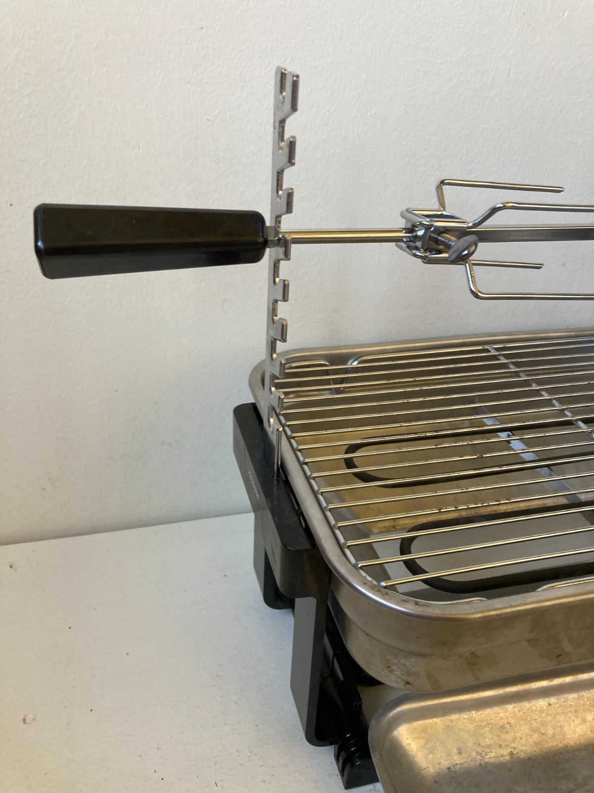 Farberware R4550 Indoor Smokeless BBQ Rotisserie Grill Made In U.S.A. Vintage
