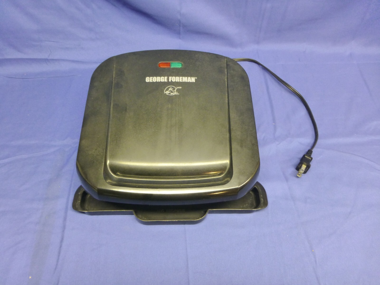George Foreman GRP1060B: 4-Serving, Removable Plate Grills, Drip Tray – Black
