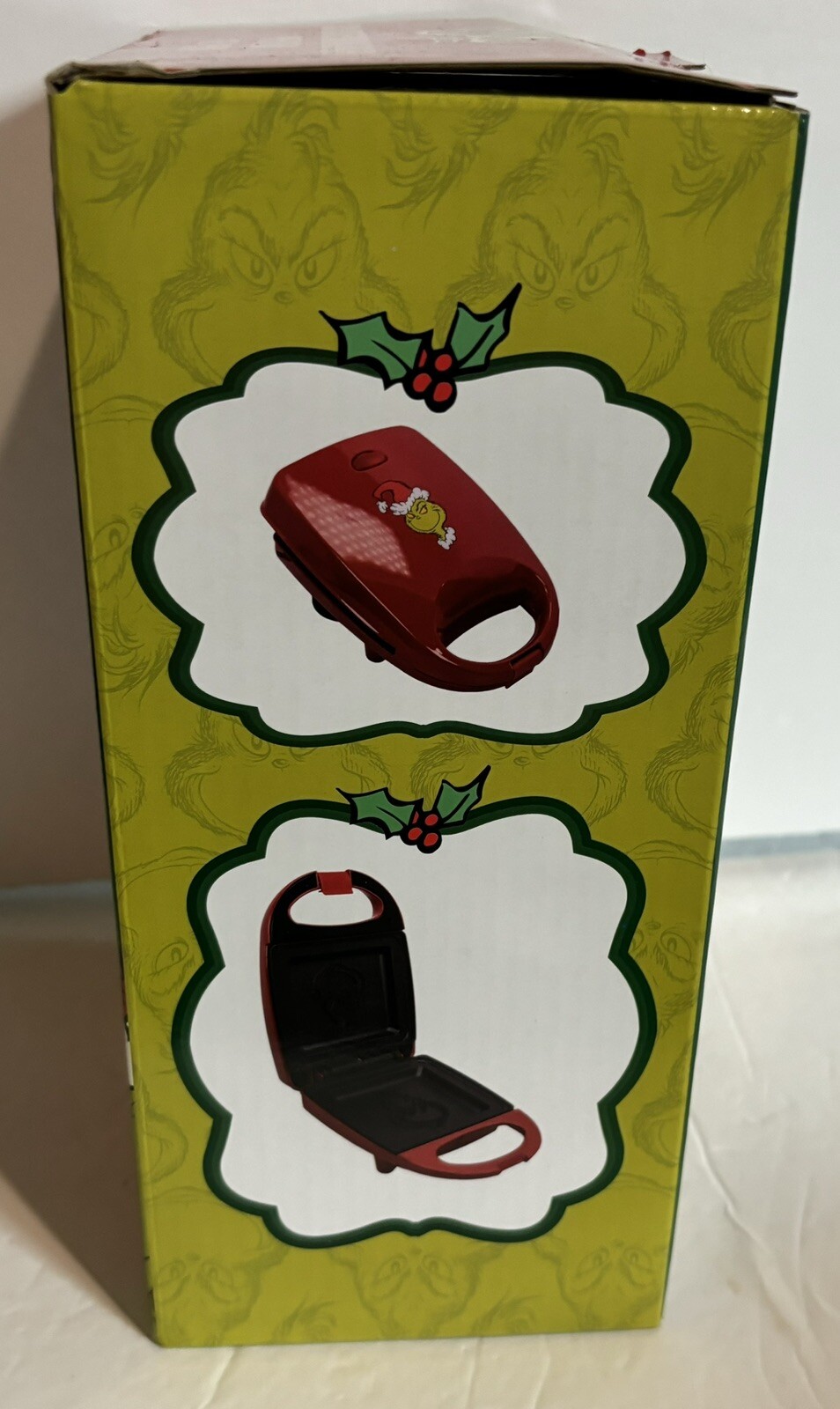 Dr. Seuss The Grinch Red Uncanny Grilled Cheese Panini Sandwich Maker New in Box