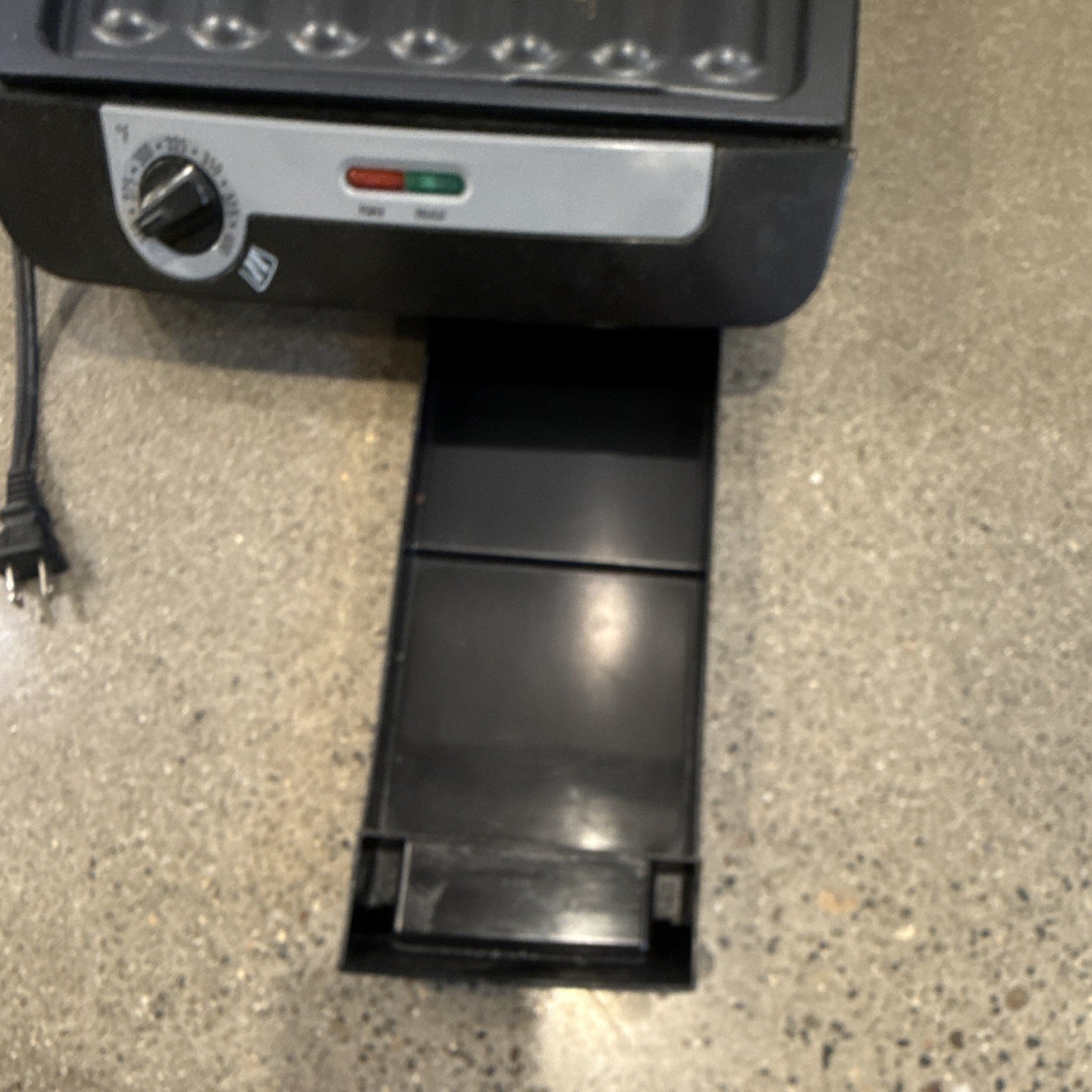 Hamilton Beach 25600 Contact Grill Panini Press 1400W 120V Drip Tray Black