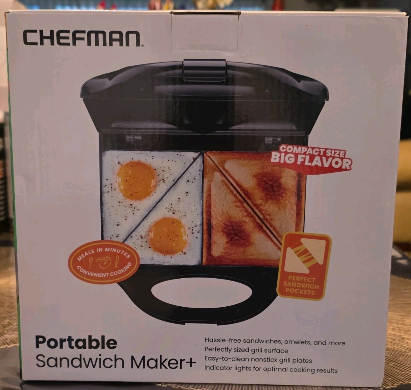 Chefman Portable Sandwich Maker+ Sandwich Toaster, Non-Stick, Toast/Grill, Black