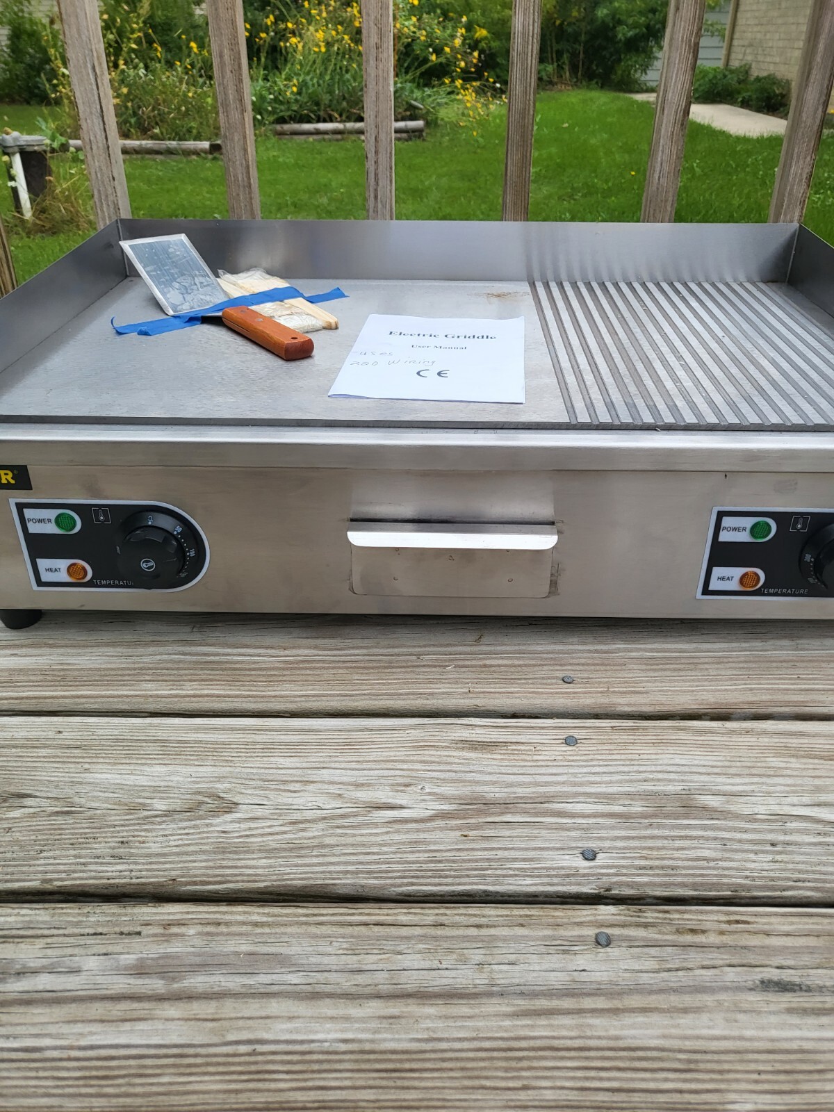 VEVOR 29″ Commercial Electric Griddle,Electric Countertop Flat Top Griddle 220