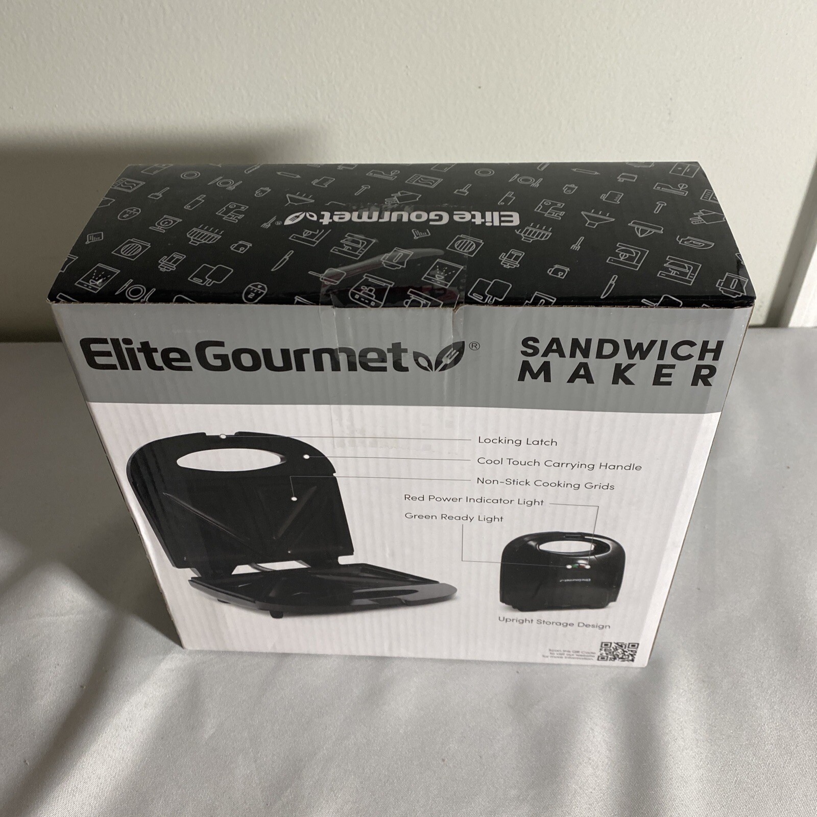 Elite Gourmet Sandwich maker , (T179)