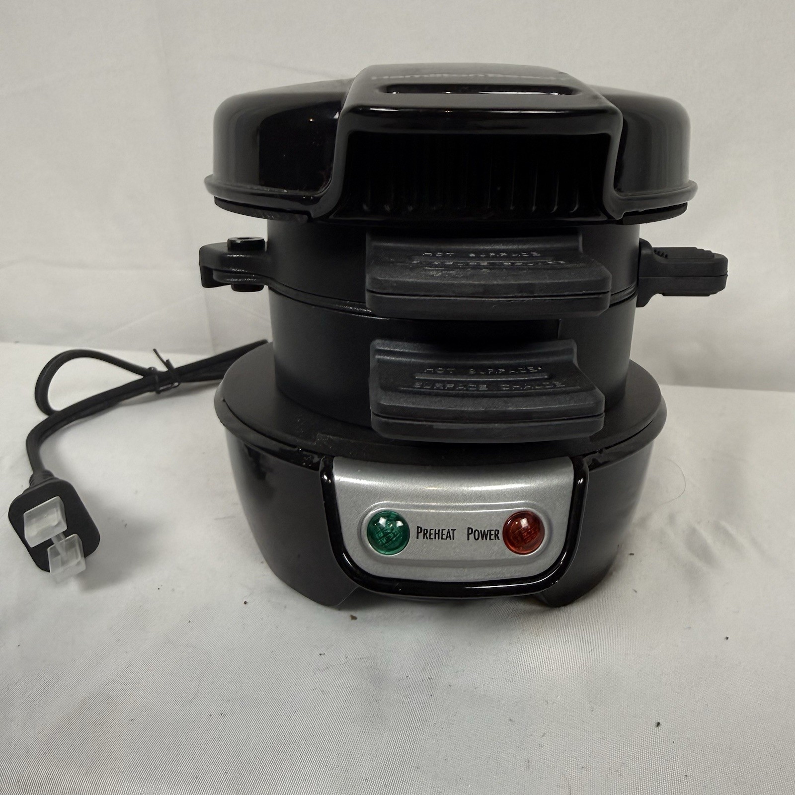 Hamilton Beach 25477G Breakfast Sandwich Maker – Black No Box Unused