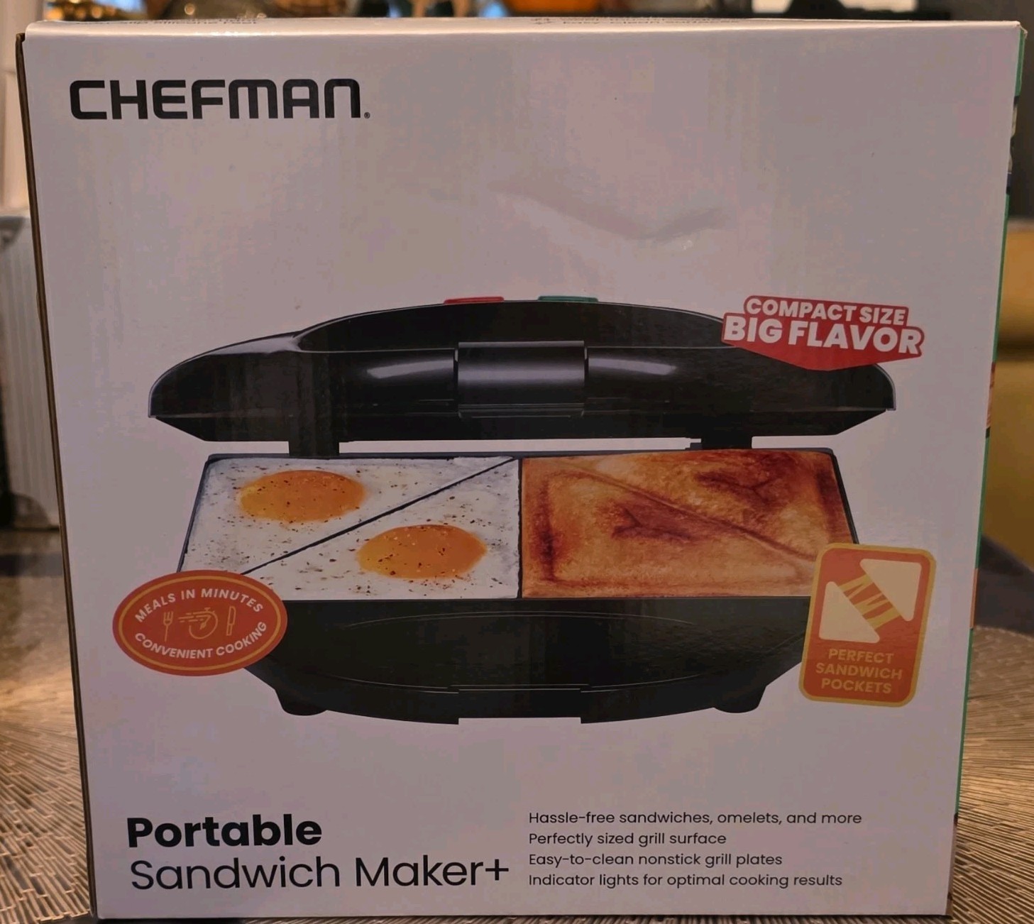 Chefman Portable Sandwich Maker+ Sandwich Toaster, Non-Stick, Toast/Grill, Black