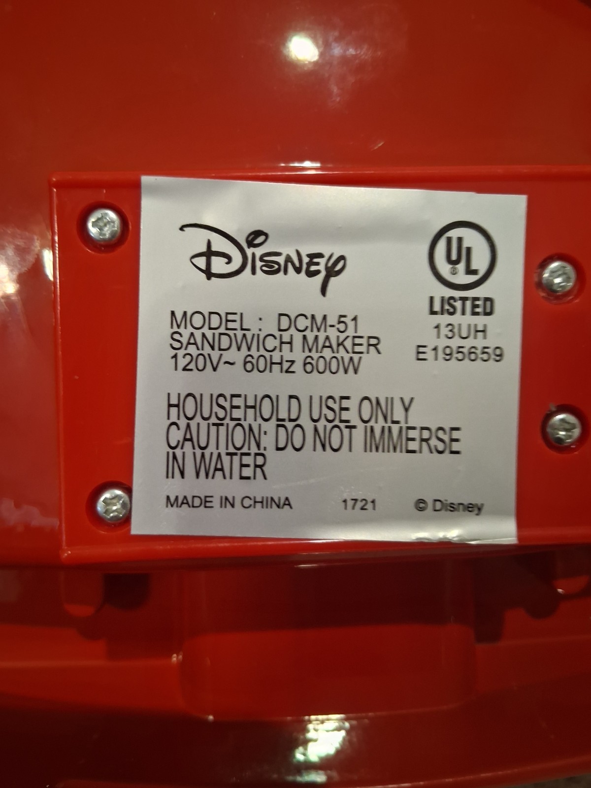 Disney Mickey Mouse French Toast Hot Sandwich Maker DCM-51 600W 120V – 60Hz