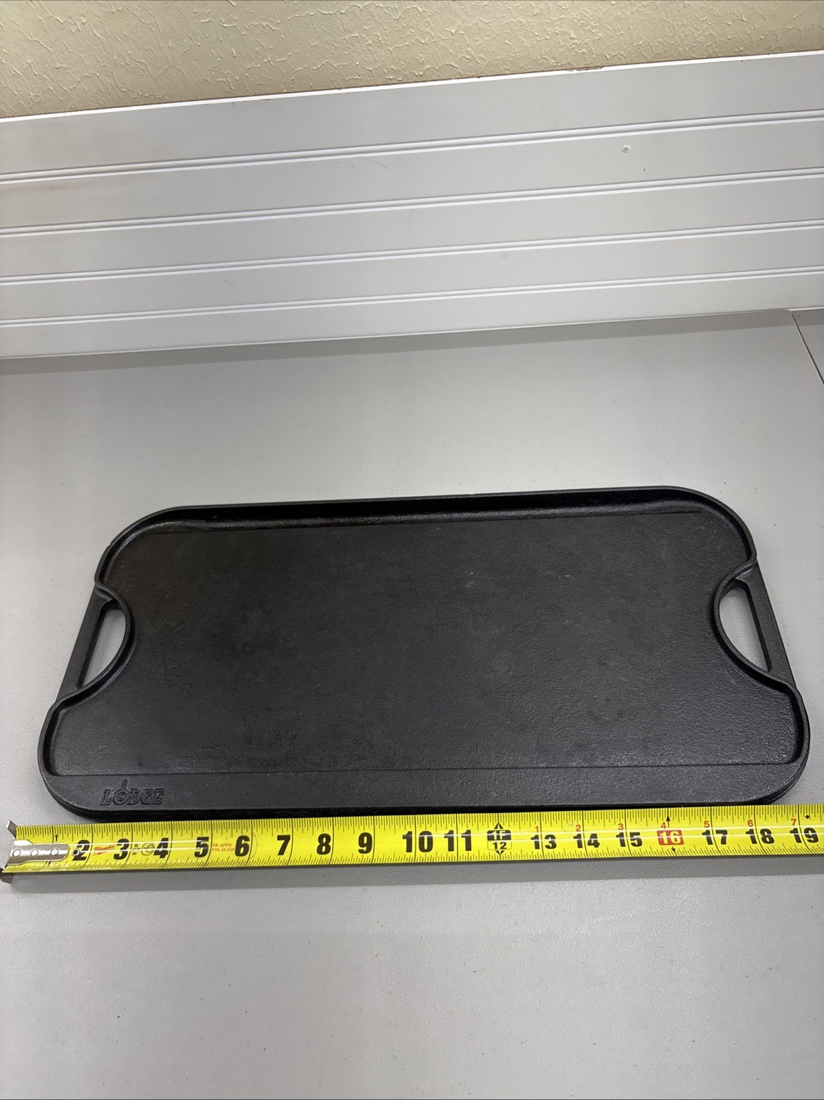 LODGE PRO GRID CAST IRON REVERSIBLE GRIDDLE/GRILL PG12, #D0393980~USA Made