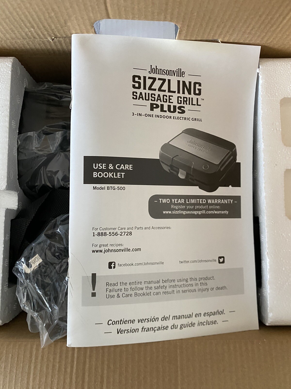 ** Johnsonville Sizzling Sausage Grill Plus 3 in 1 Indoor Electric Grill NEW!!