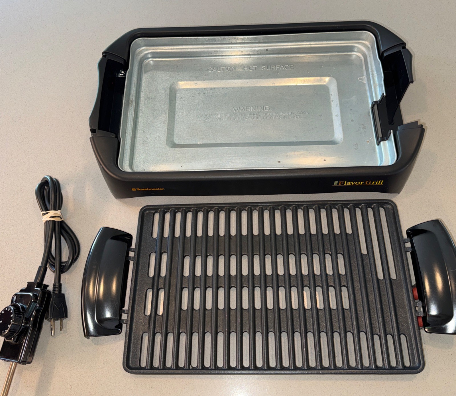 TOASTMASTER Flavor Grill Electric Model 840 Black 10″ x 13 (19” Long) – Nice!