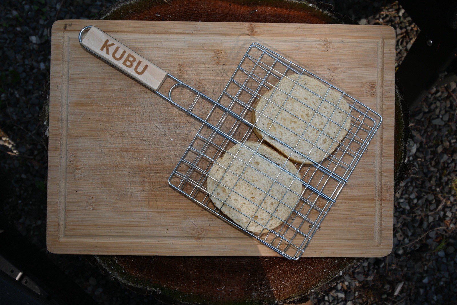 KUBU Silver Steel Grill Basket with Wood Handle & Tote Bag, Reusable