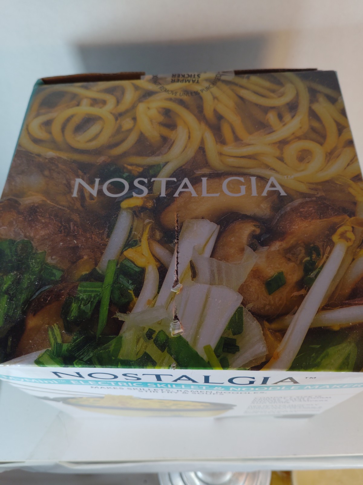 Nostalgia MyMini Personal Electric Skillet & Rapid Noodle Maker Dorm Room Sealed