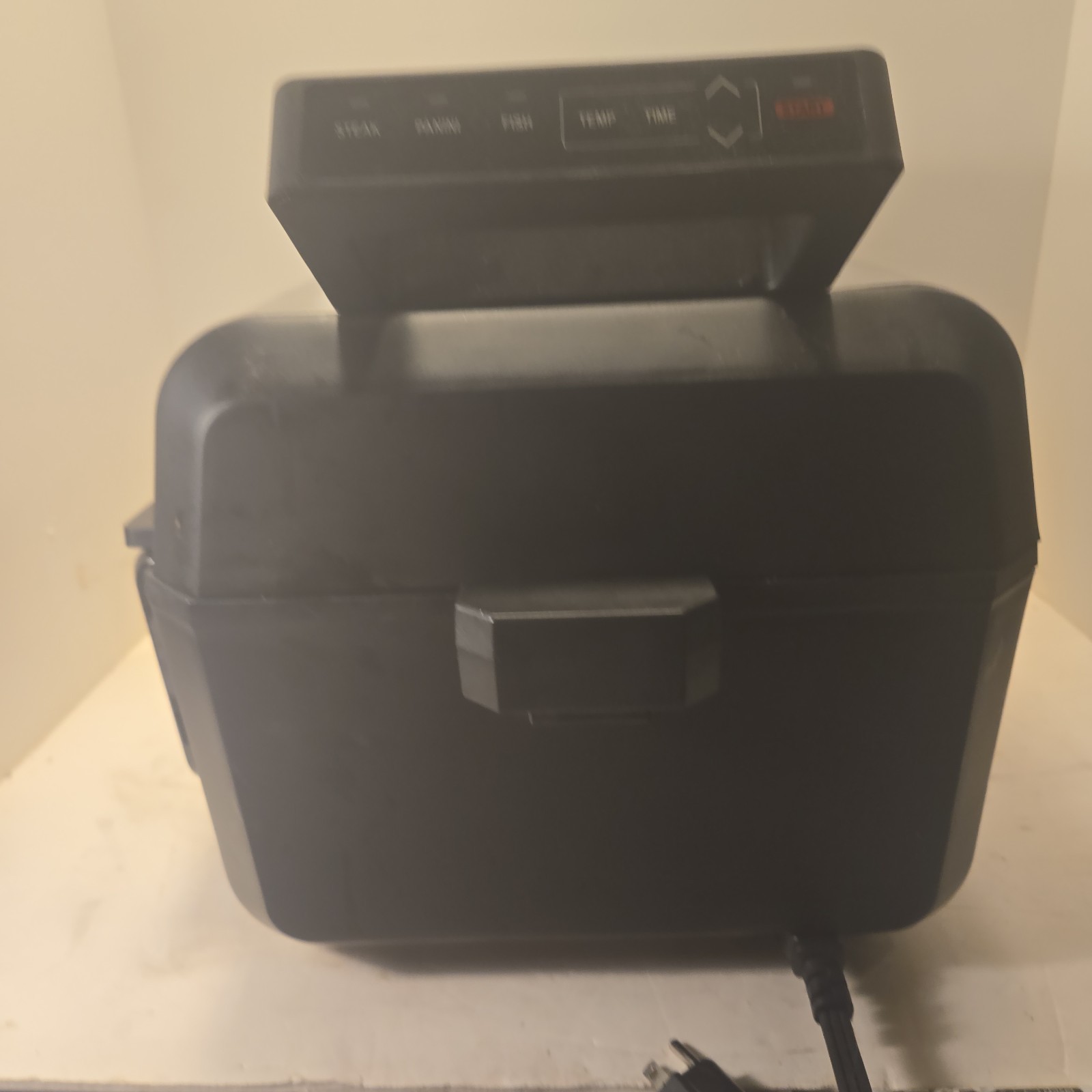 Food Genie GourMax Pro Indoor Grill,Griddle,Air Fryer,Stovetop,Grill Press