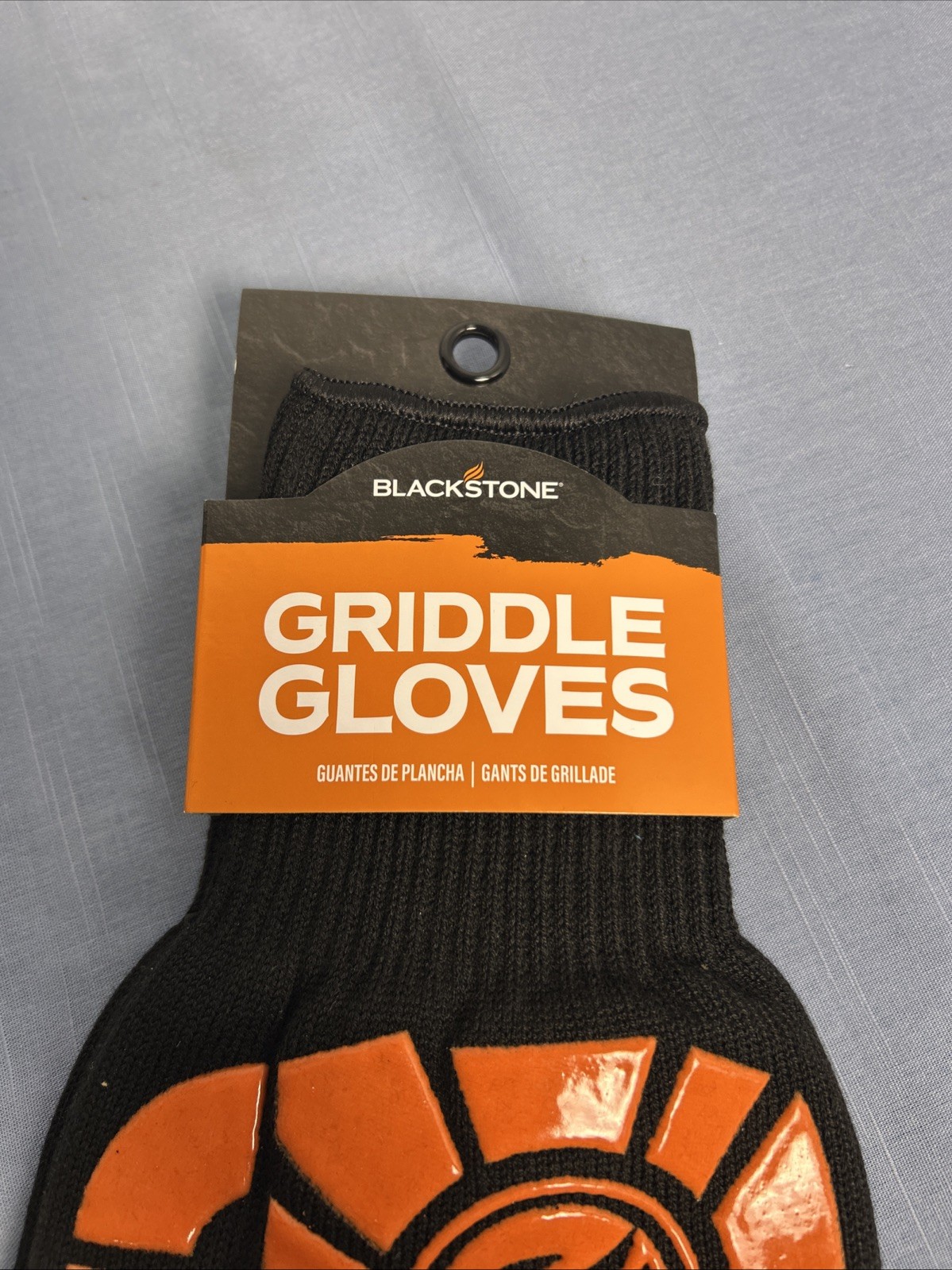 Blackstone Orange & Black Griddle Gloves – Heat-Resistant up to 500 Degrees