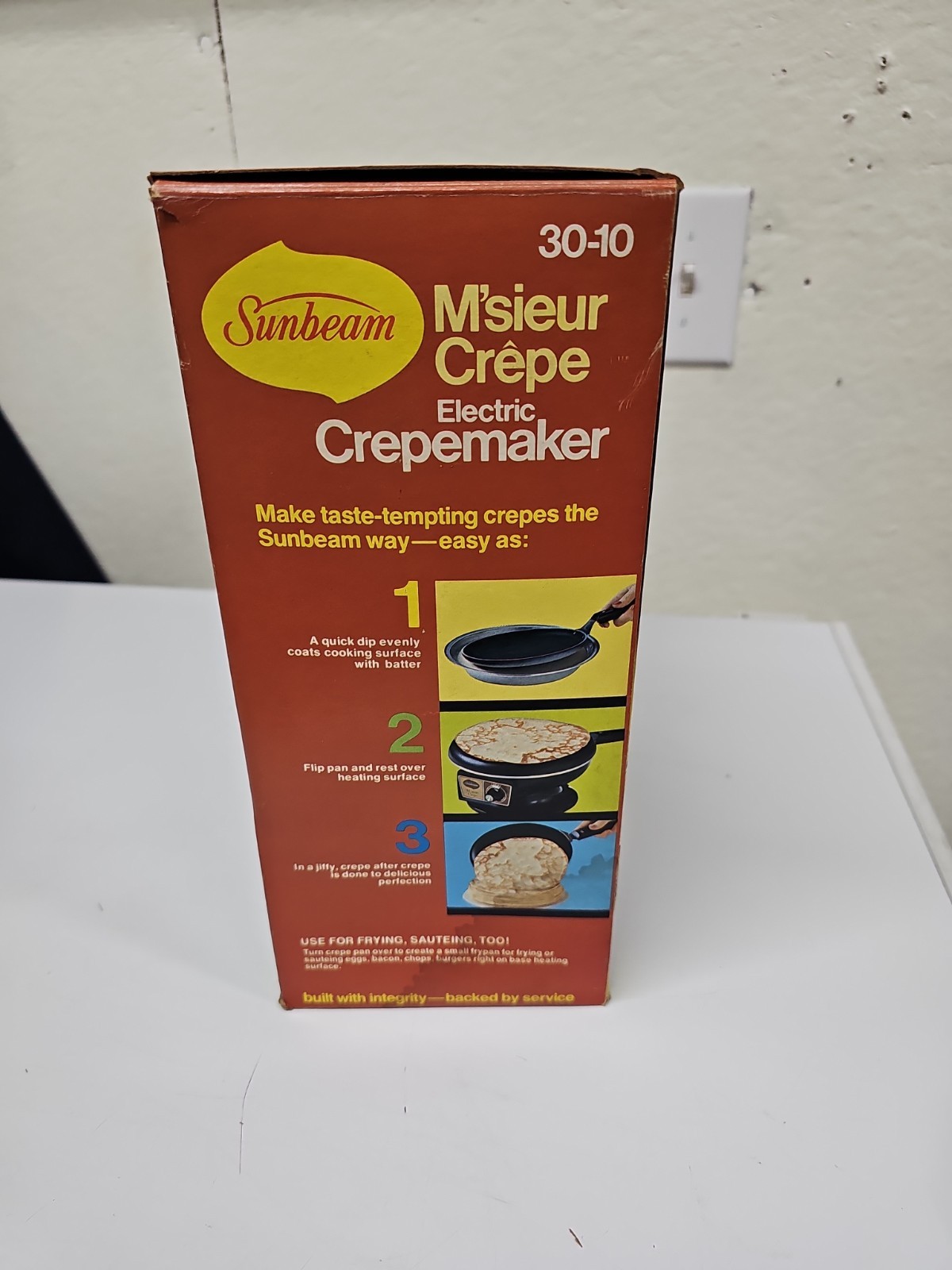 UNUSED Vintage 1976 Sunbeam Model 30-10 M’Sieur Electric Crepe Maker Open Box