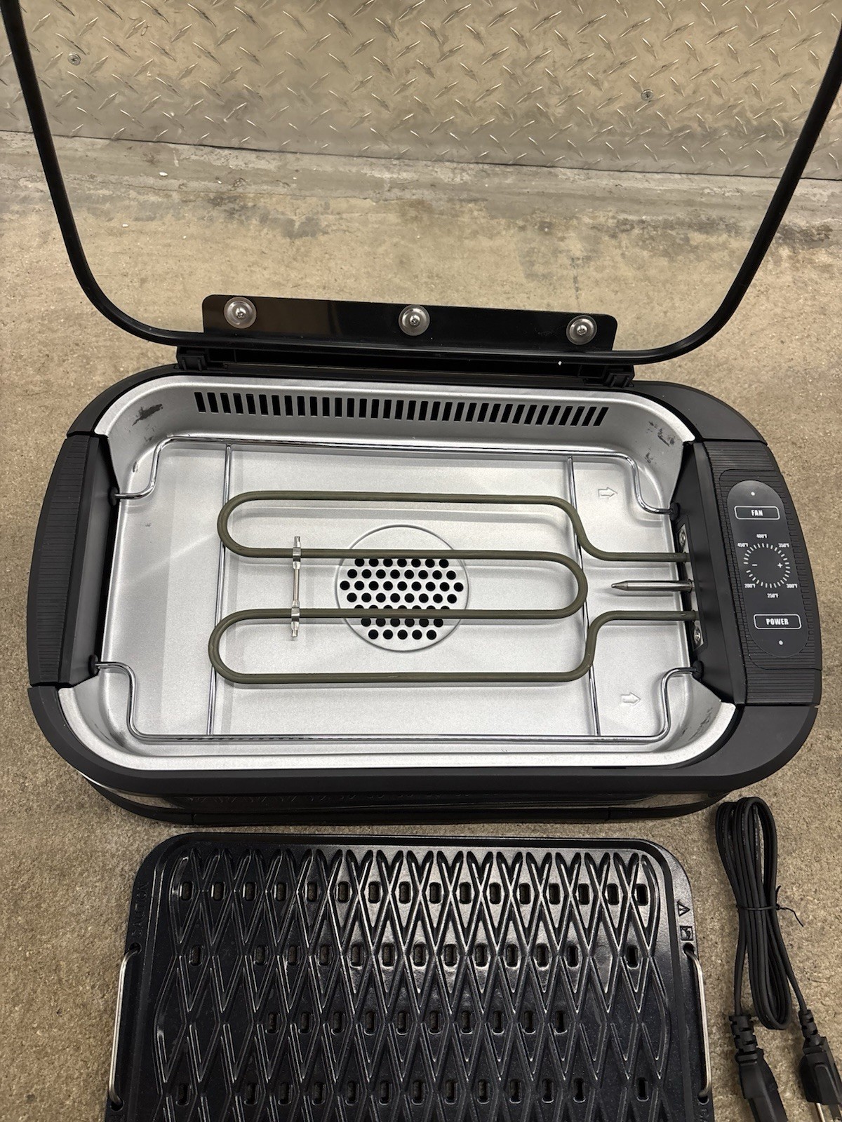 Power XL Indoor Smokeless Grill • Model: PG-1500FDR- Used – 1500W / No Box