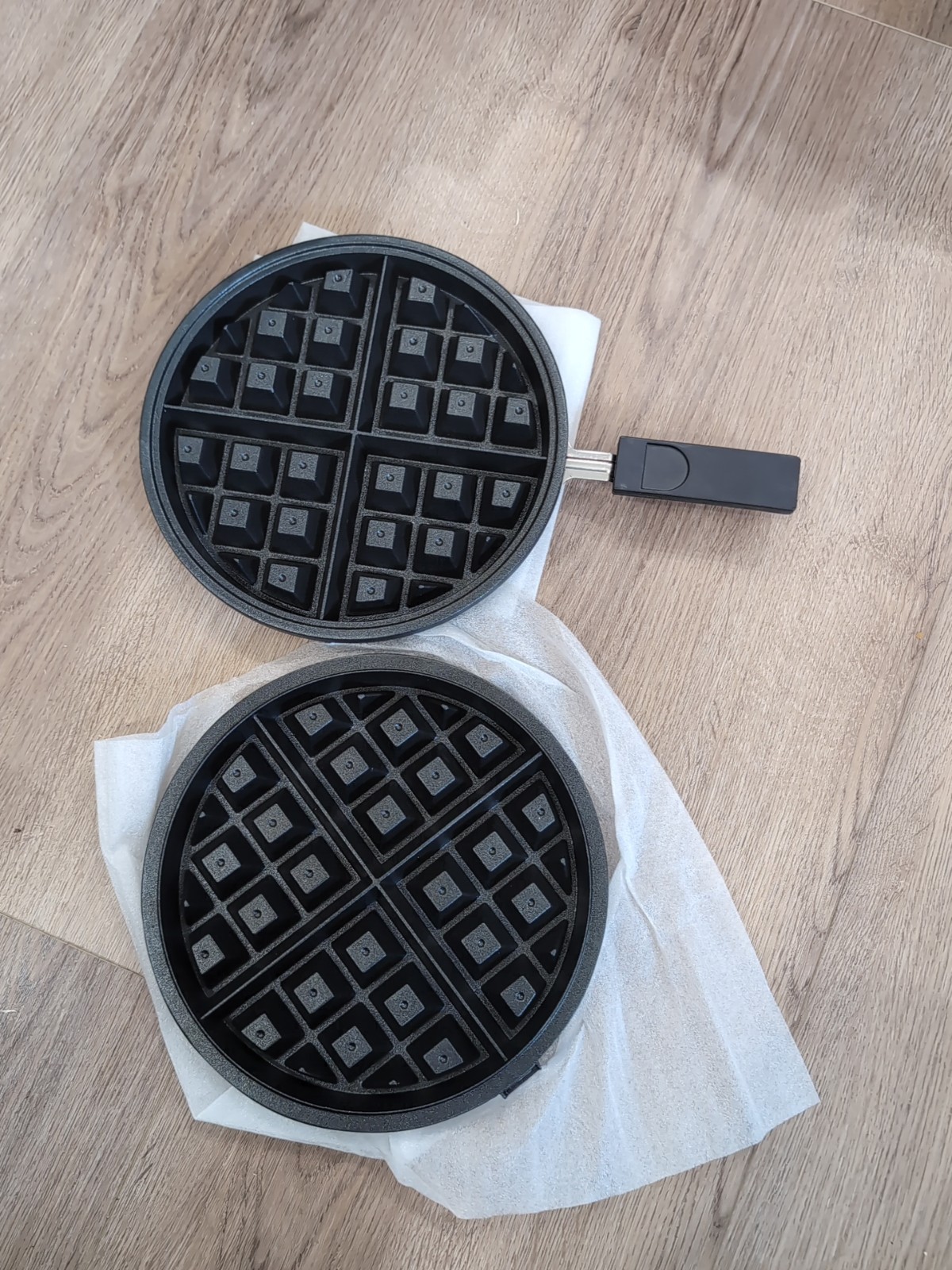 3 Pairs New Wolfgang Puck Waffle Maker Swivelbaker #WPWB0020 Accessory Plates