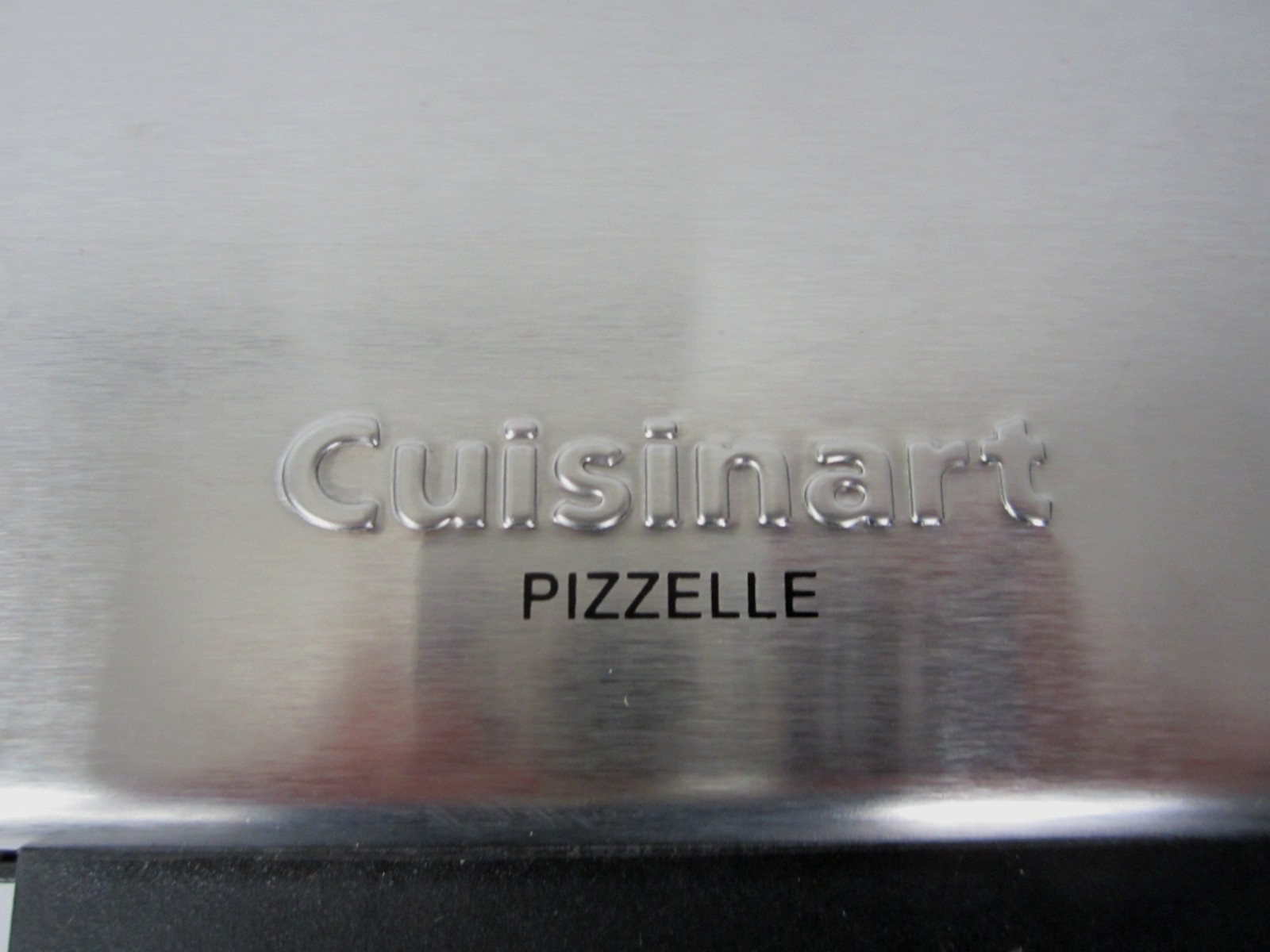 Cuisinart 2 Perfect Pizzelle Press Maker Cannoli Cookies Desert Baker WM-PZ2 NEW