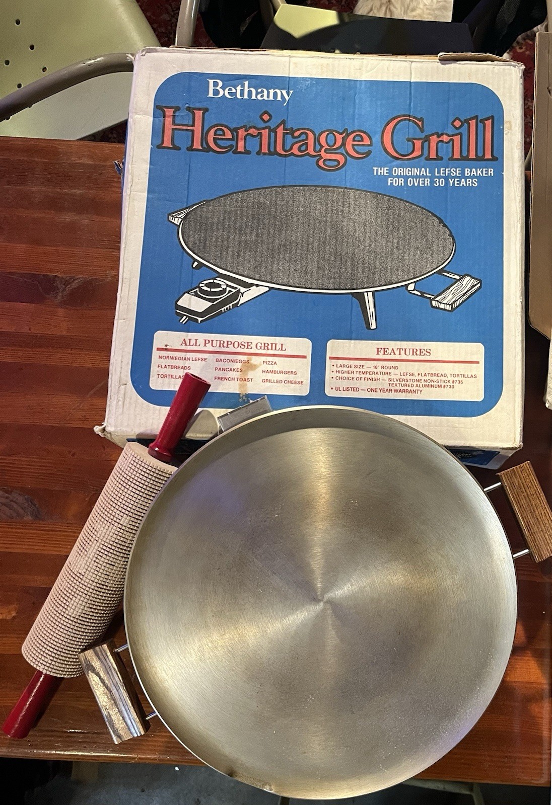 Bethany Heritage Grill 730 Lefse Baker Large 16 in Textured Aluminum Electric