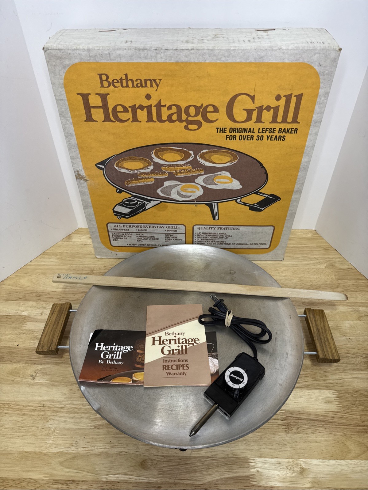 Bethany Housewares #730 Heritage Lefse Baker Grill Textured Aluminum 16″ Round