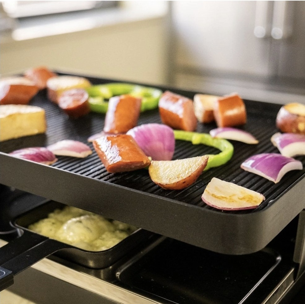 SWISSMAR 8-PersonRaclette Party Grill KF-77041 (Was A Display/Never Used/NoBox)