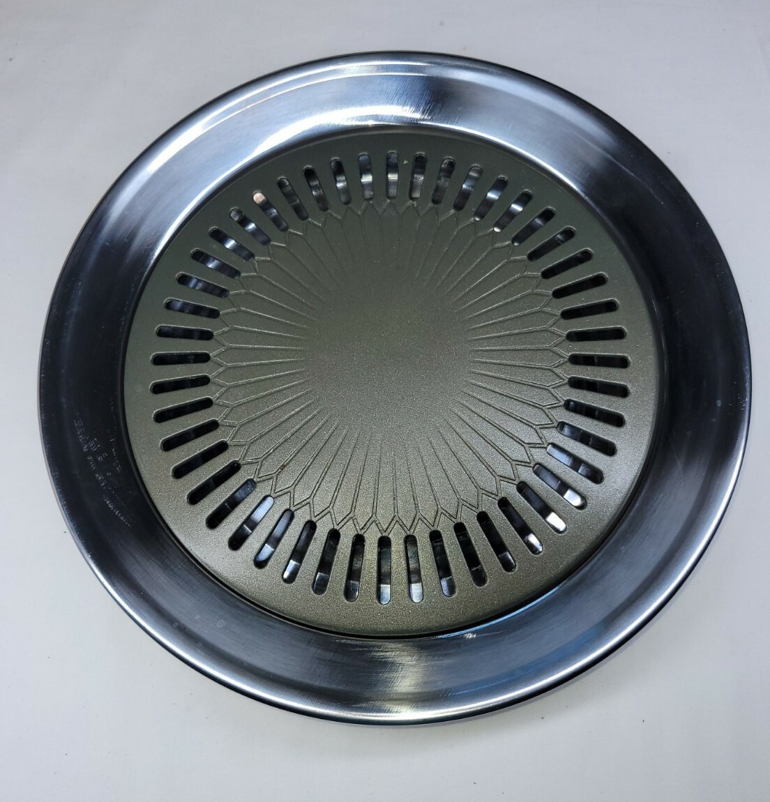 Grill It! Professional Model Indoor Smokeless Stove Top Grill