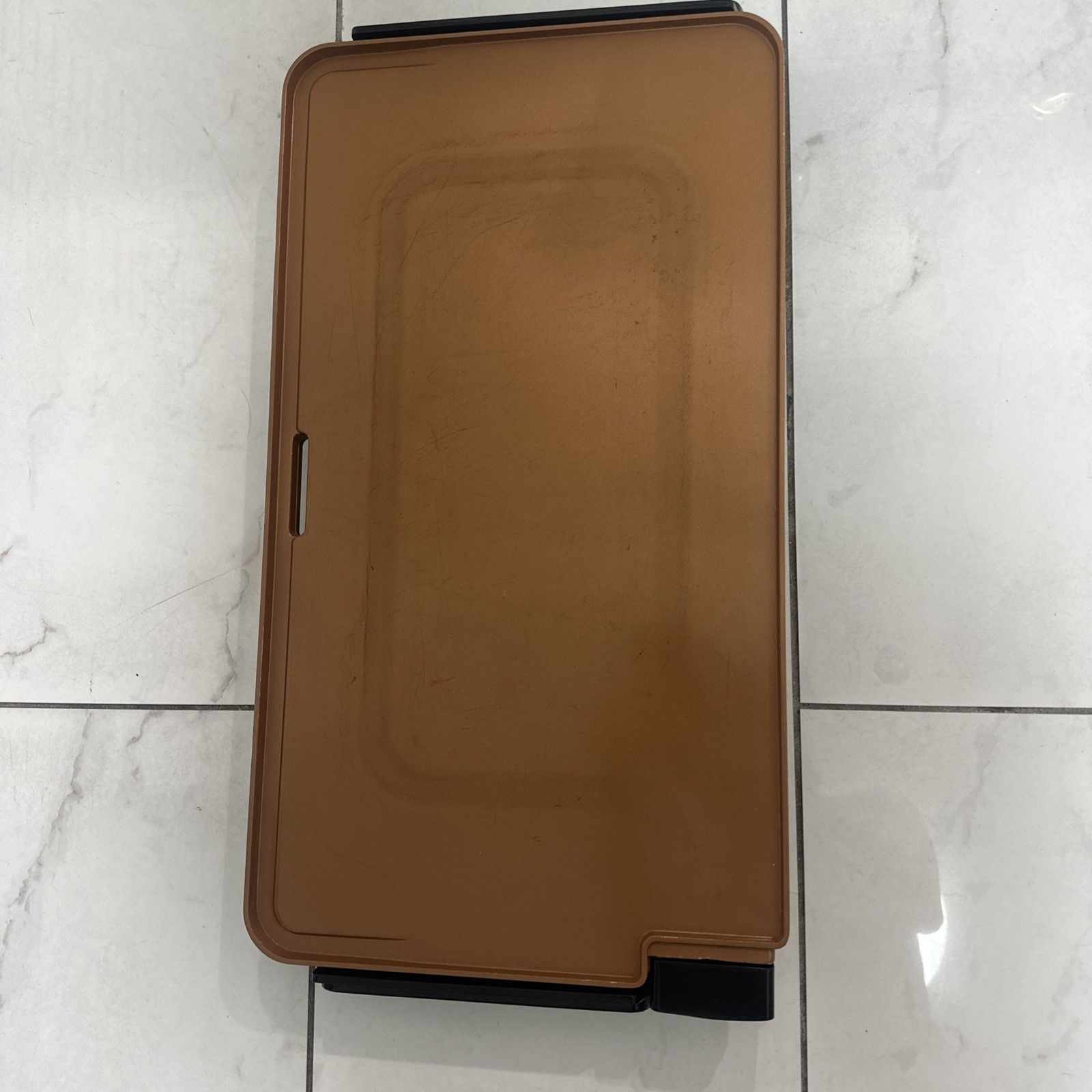BELLA XL Electric Ceramic Titanium Griddle, 12″ x 22″, Copper/Black DAMAGED