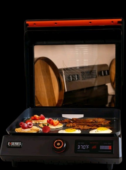 Blackstone E-Series 8000 17in Electric Griddle 1500W 120V Non-Stick Digital