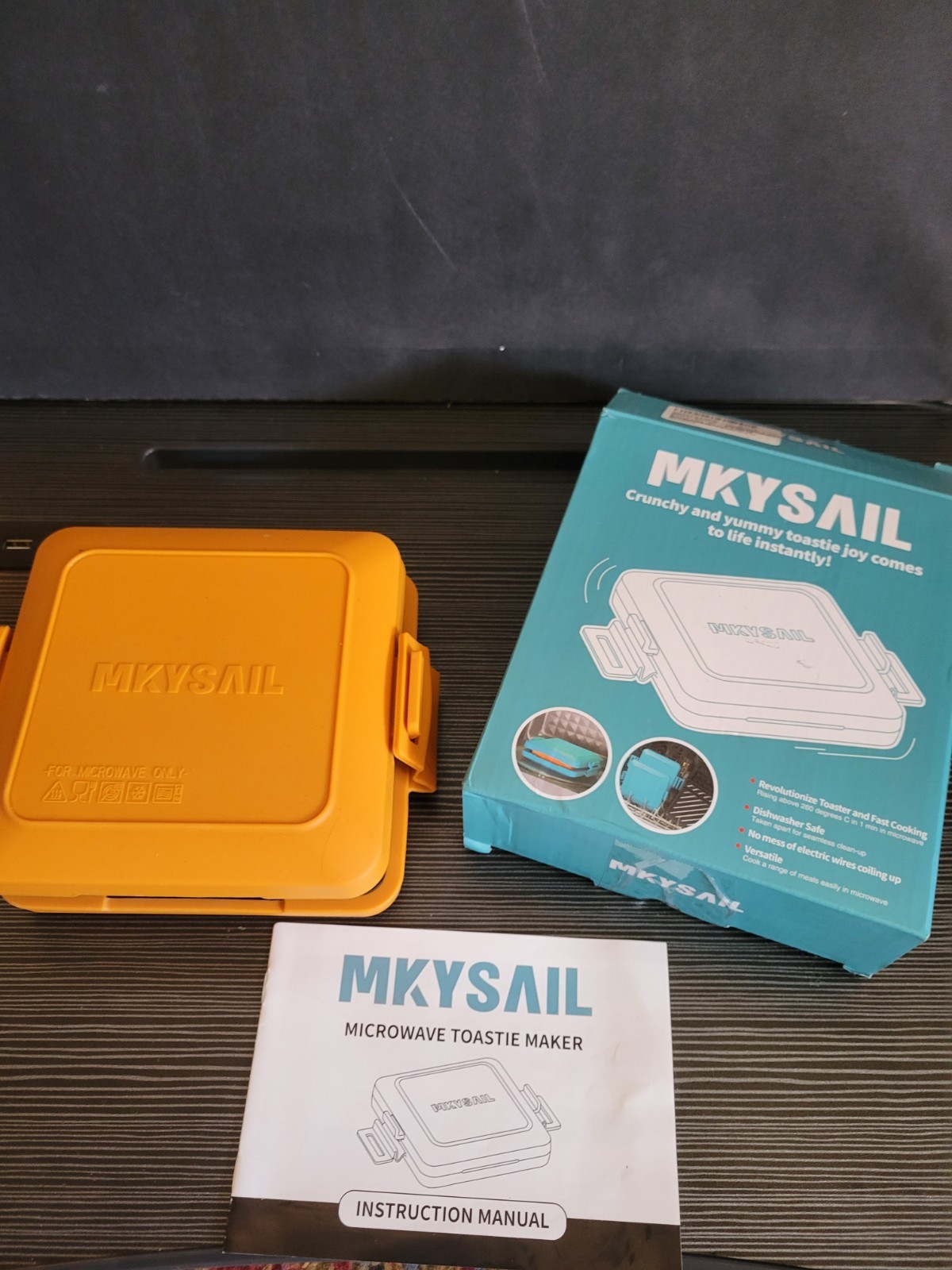 MKYSAIL Microwave Sandwich Maker & Waffle Maker 2-in-1 Set – NEW!