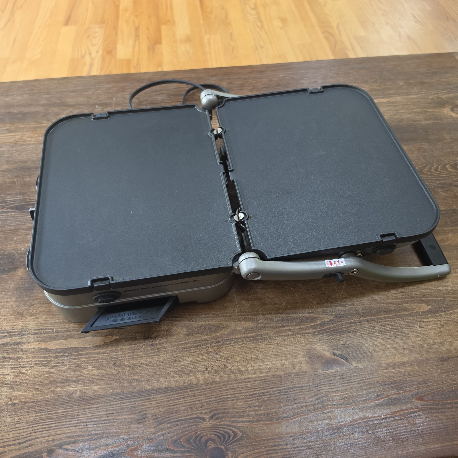 Cuisinart 5-in-1 Griddler Model GR-4N Grill Griddle Panini Press Sandwich Maker