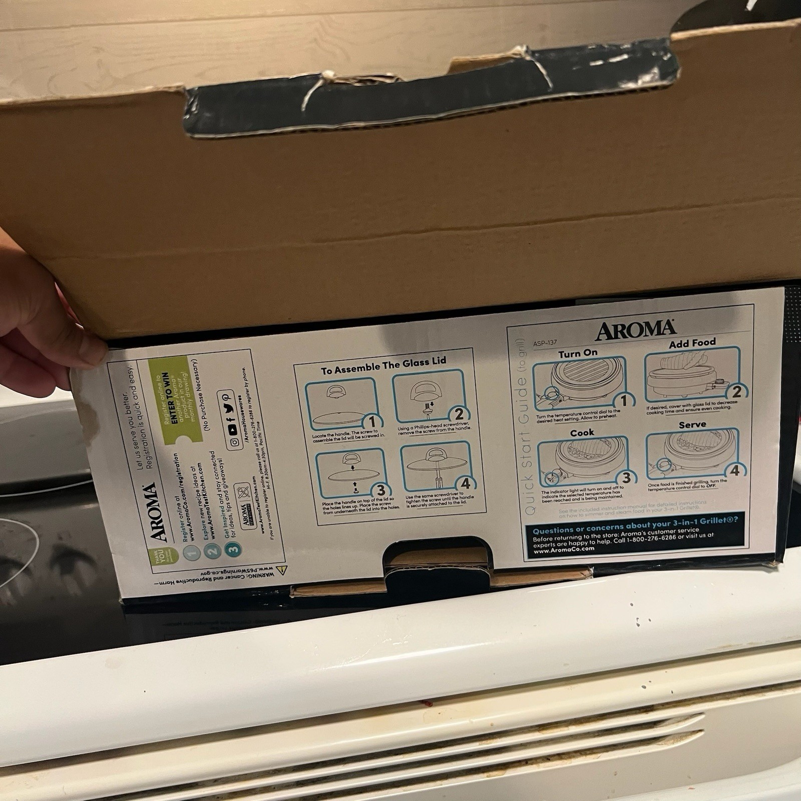 Aroma 3-Qt. 3-In-1 Grillet, White, New Open Box