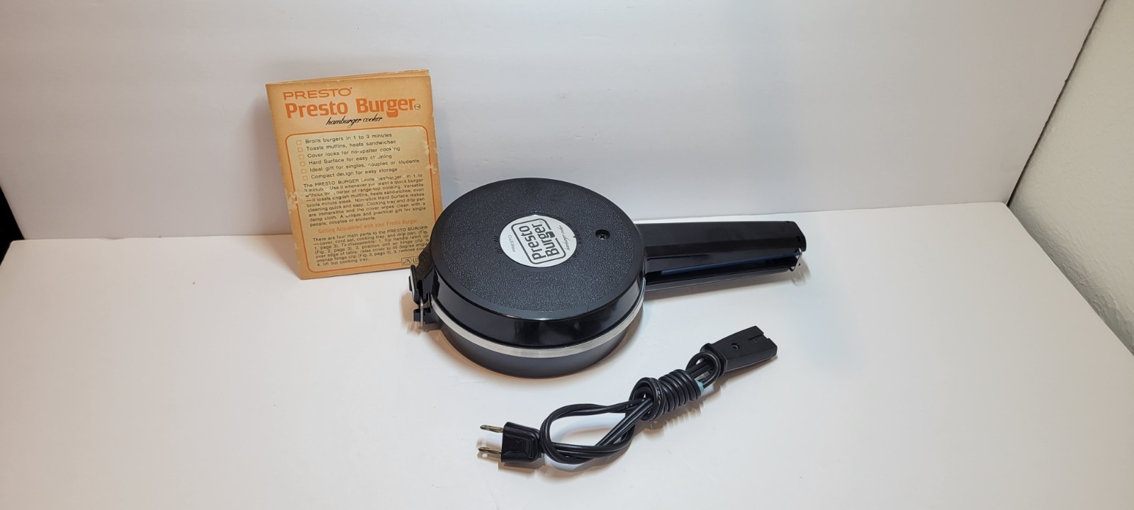 Presto Burger Electric Hamburger Cooker 1500W Broil, Immersible Drip Pan