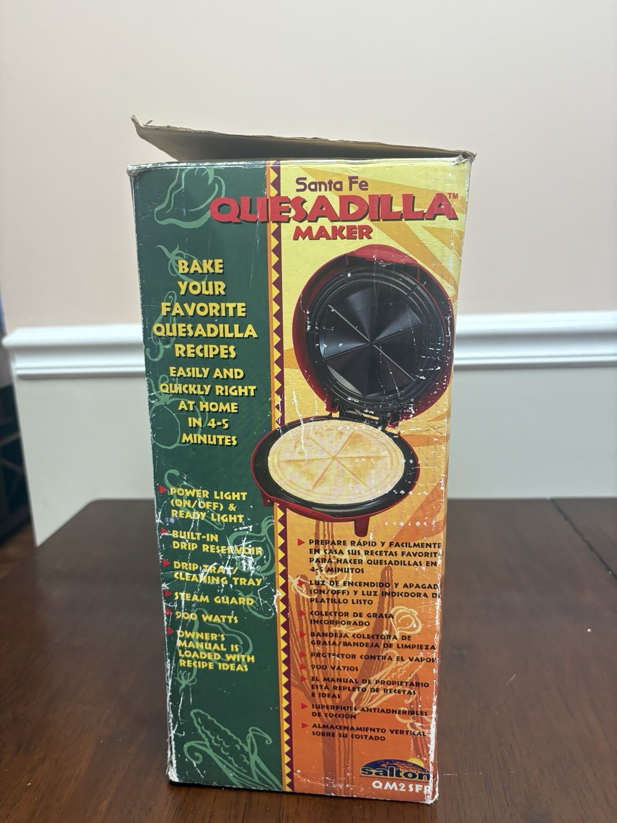 Salton Santa Fe Quesadilla Maker QM2SFR Red 12″ New Open Box