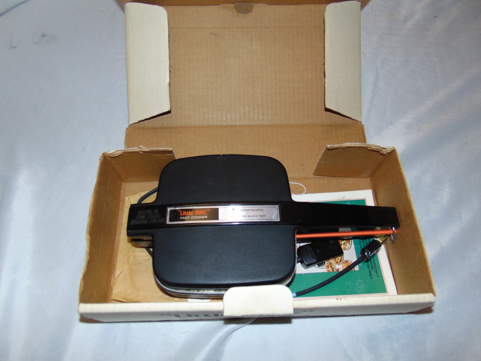 Vintage Little Mac 60 Second Burger Machine Model 2108 Original Box Paperwork