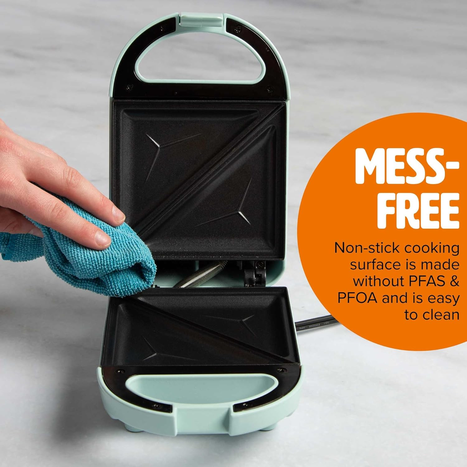 Mini sandwichera 600W hace emparedados paninis postres rapida y facil de limpiar