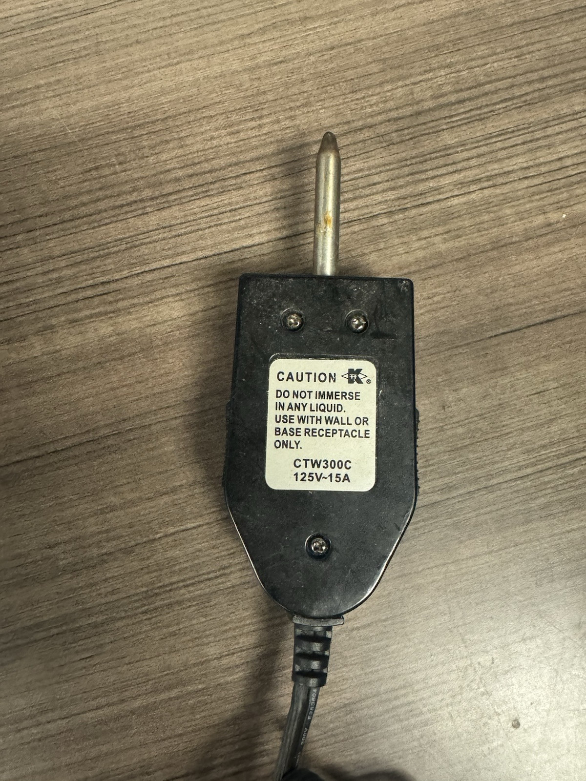 Crofton Power Source Model #CTW300C For Electric griddle. Pre owned==