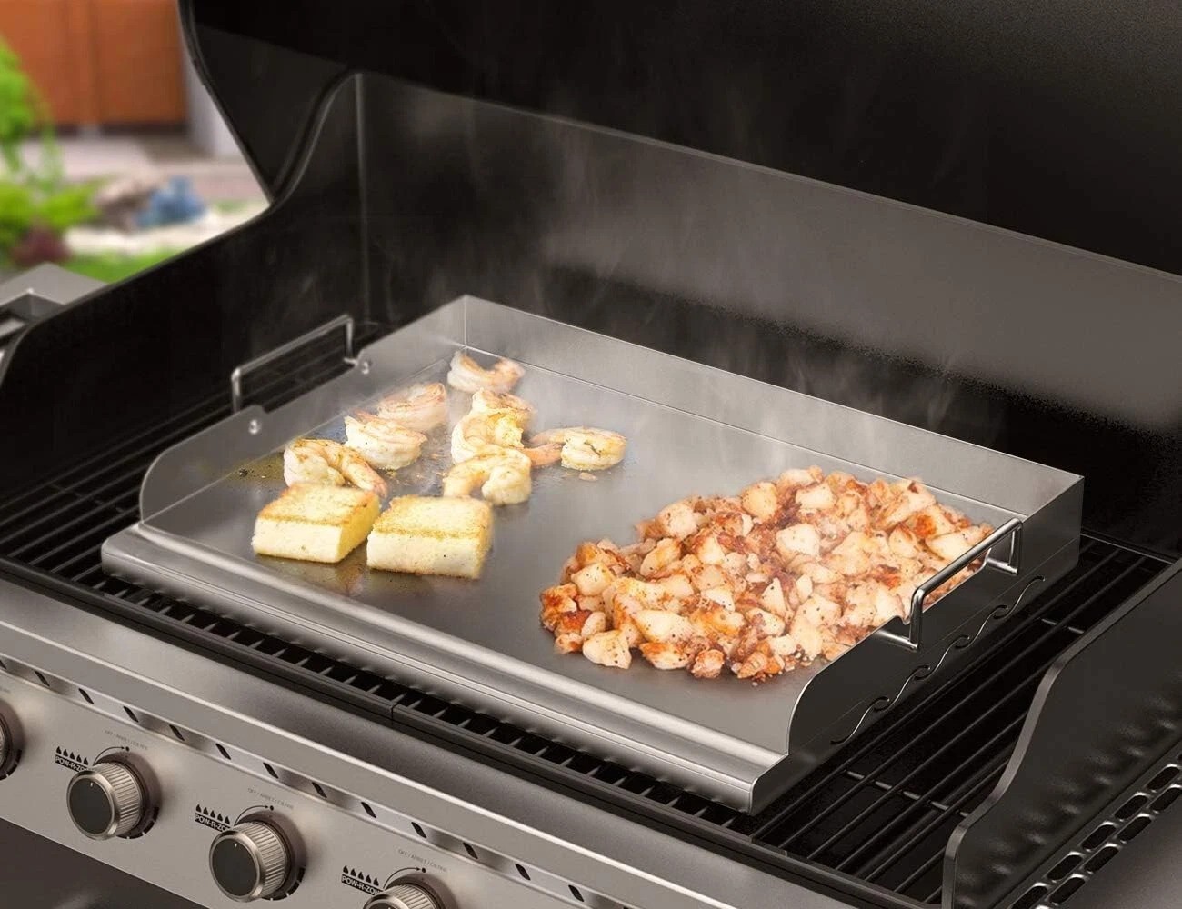 Professional Grade Stainless Steel Griddle with Even Heating Bracing – 17″ x 13″