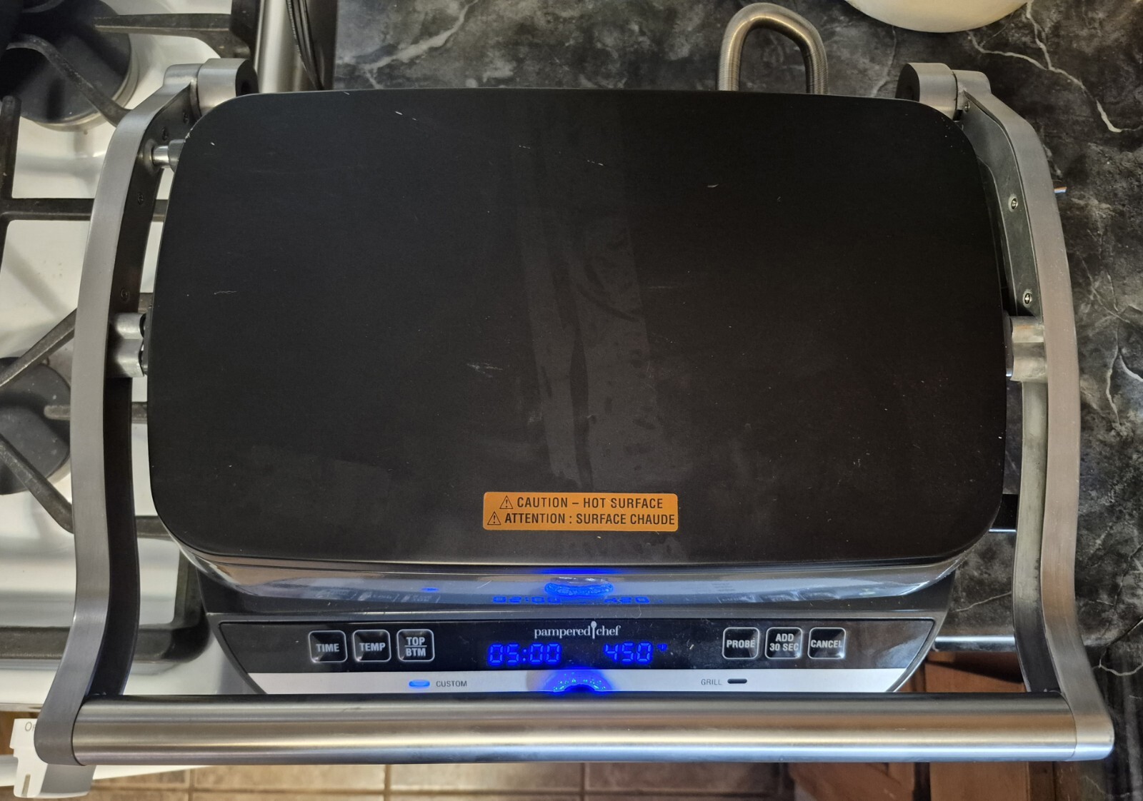 Pampered Chef Deluxe Electric Grill and Griddle Model 100348