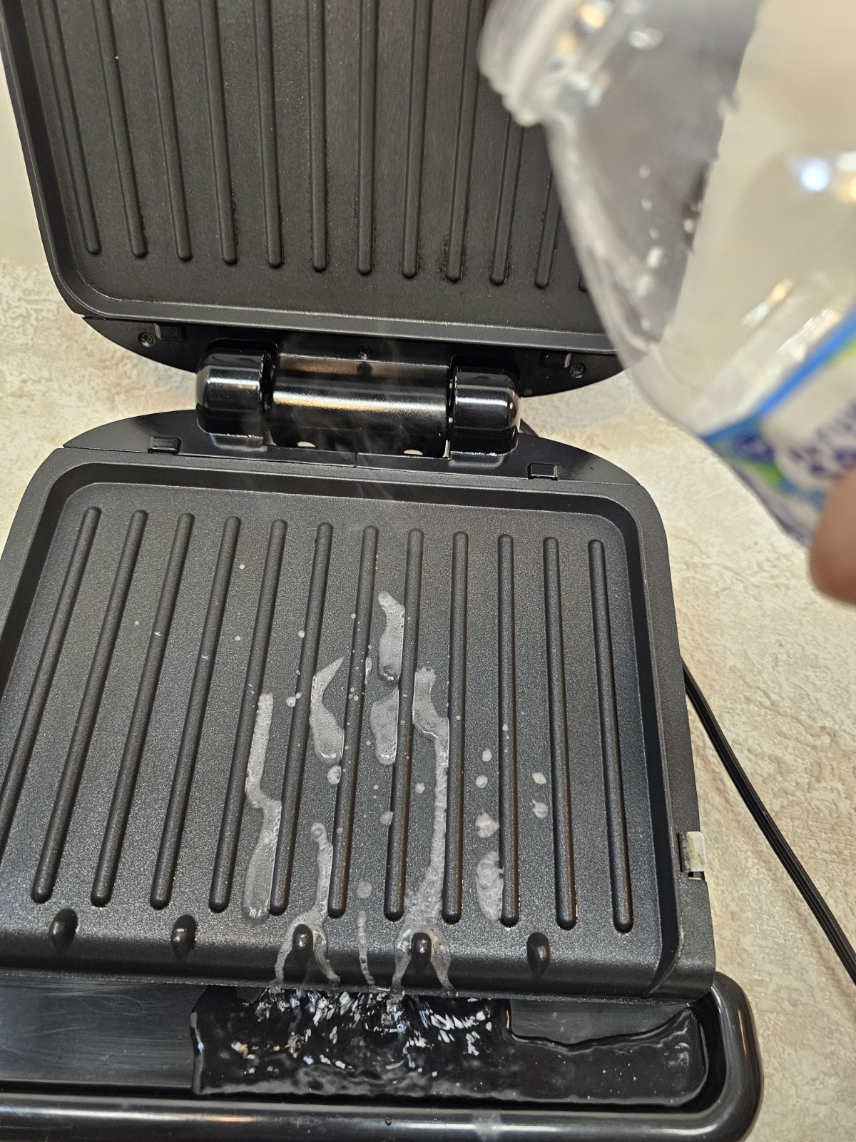 George Foreman 4 Servings Removable Plate Electric Indoor Grill/Panini Press