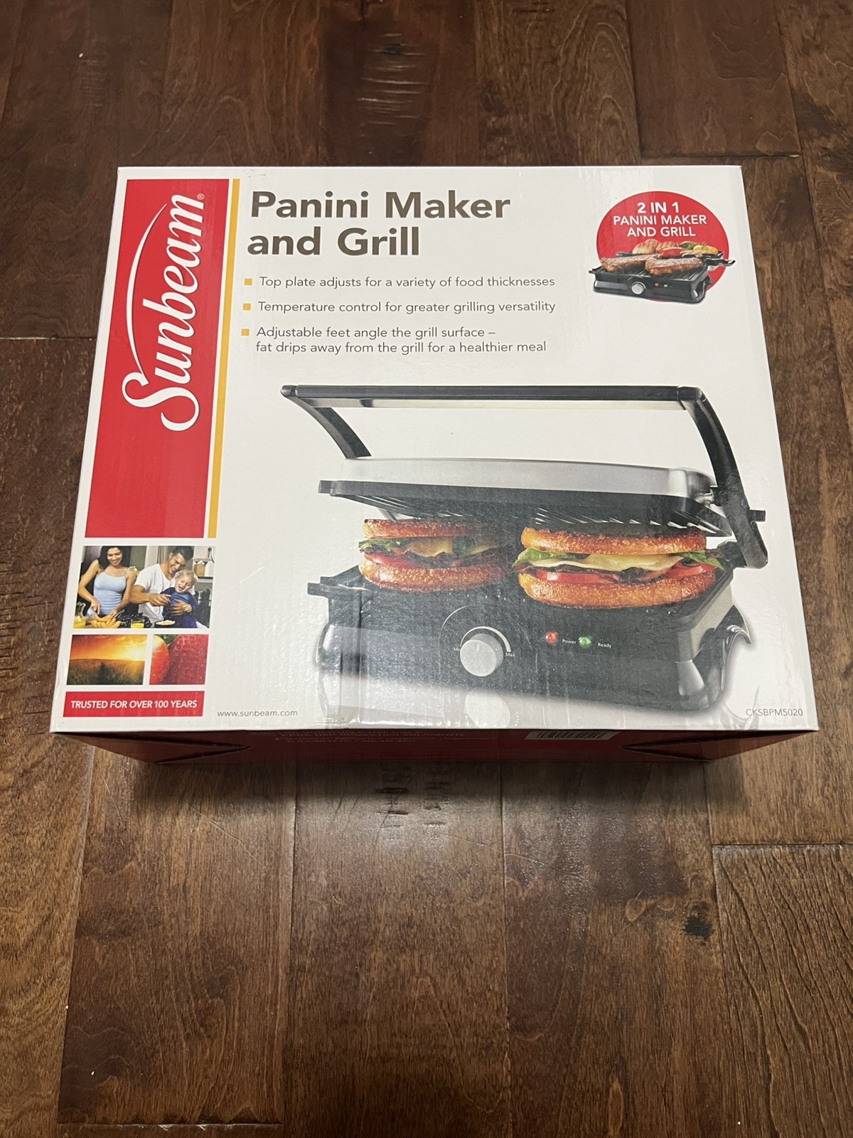Sunbeam 2-in-1 Panini Maker & Grill. Never Used, New in Box. CKSBPM5020