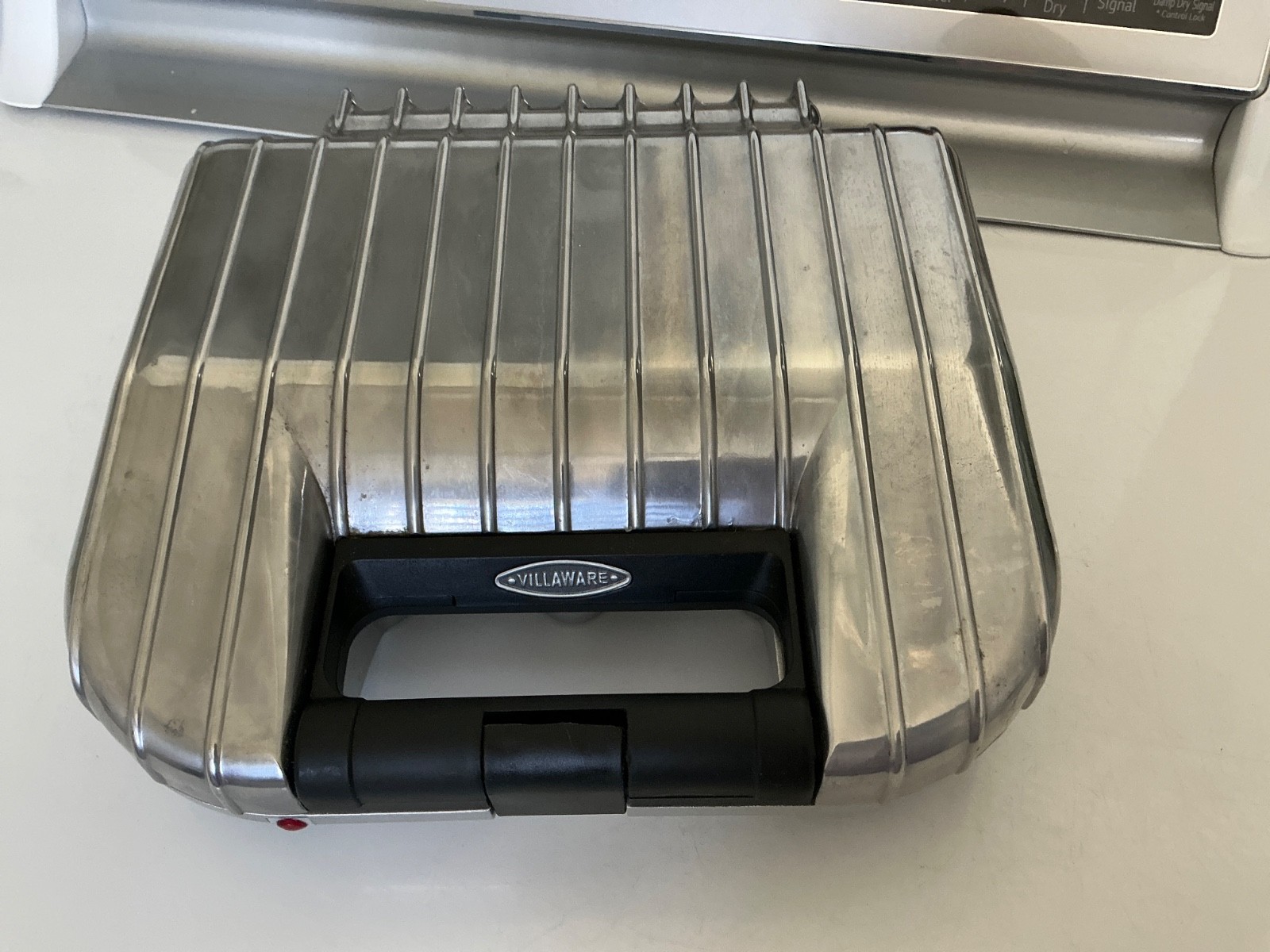 Villaware Uno Croque Monsieur Shell Sandwich Maker Panini Press Model 2070 READ