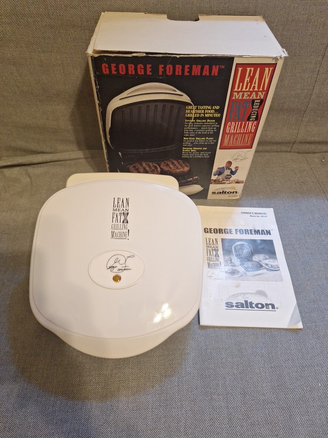 George Foreman Grill Lean Mean Fat Reducing Grilling Griddle GR10A White -NEW-