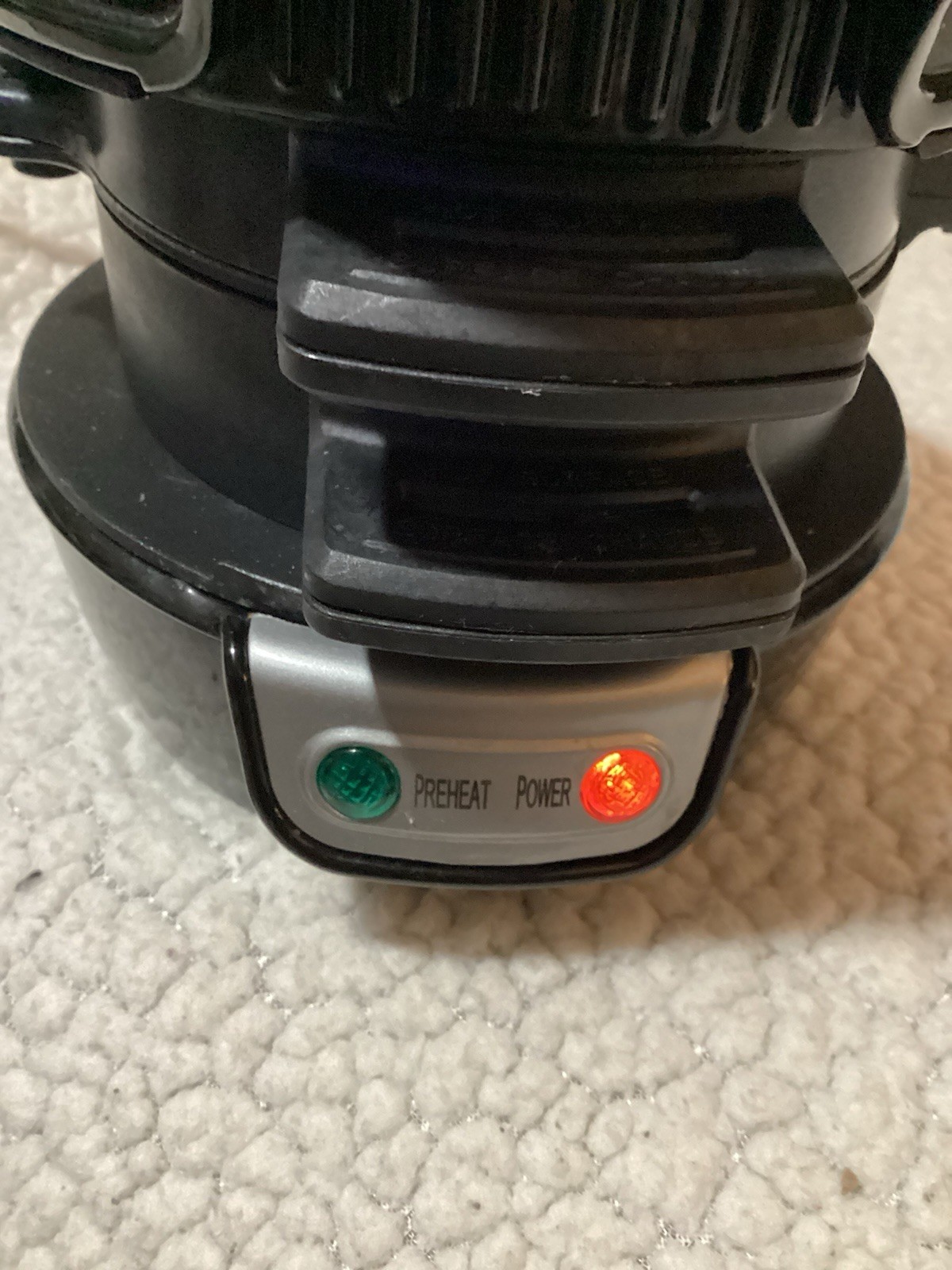 Hamilton Beach Breakfast Sandwich Maker with Egg Cooker Ring Black 600 Watt