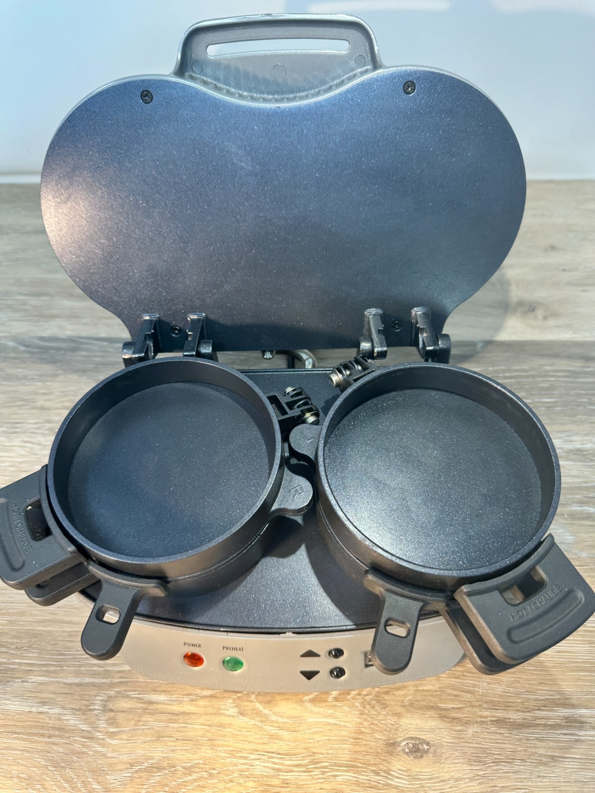 Hamilton Beach ST30 25490A Dual Breakfast Sandwich Maker Electric Tested Works